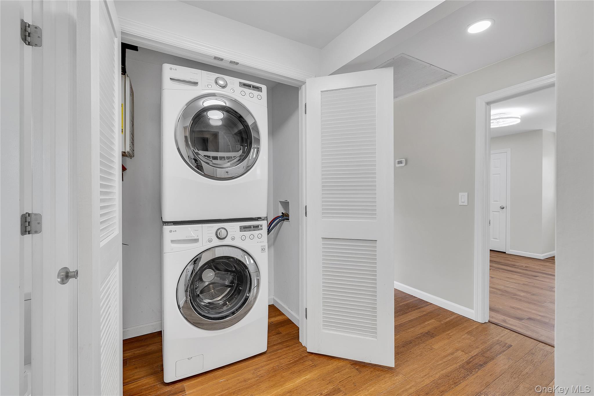 #13 photo, 17 Bellport Road, Mastic Beach , NY 11951