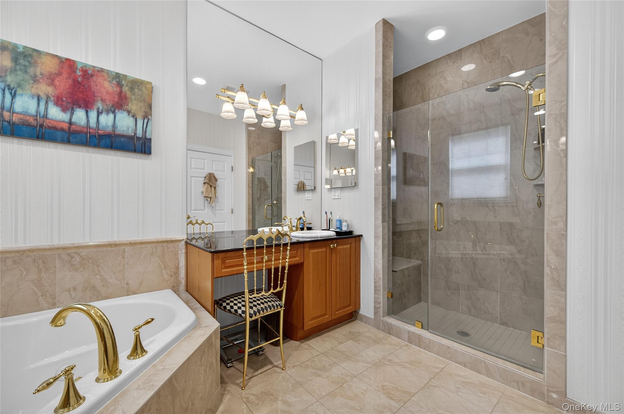 #15 photo, 92 W Overlook, ナッソー郡 Port Washington , NY 11050