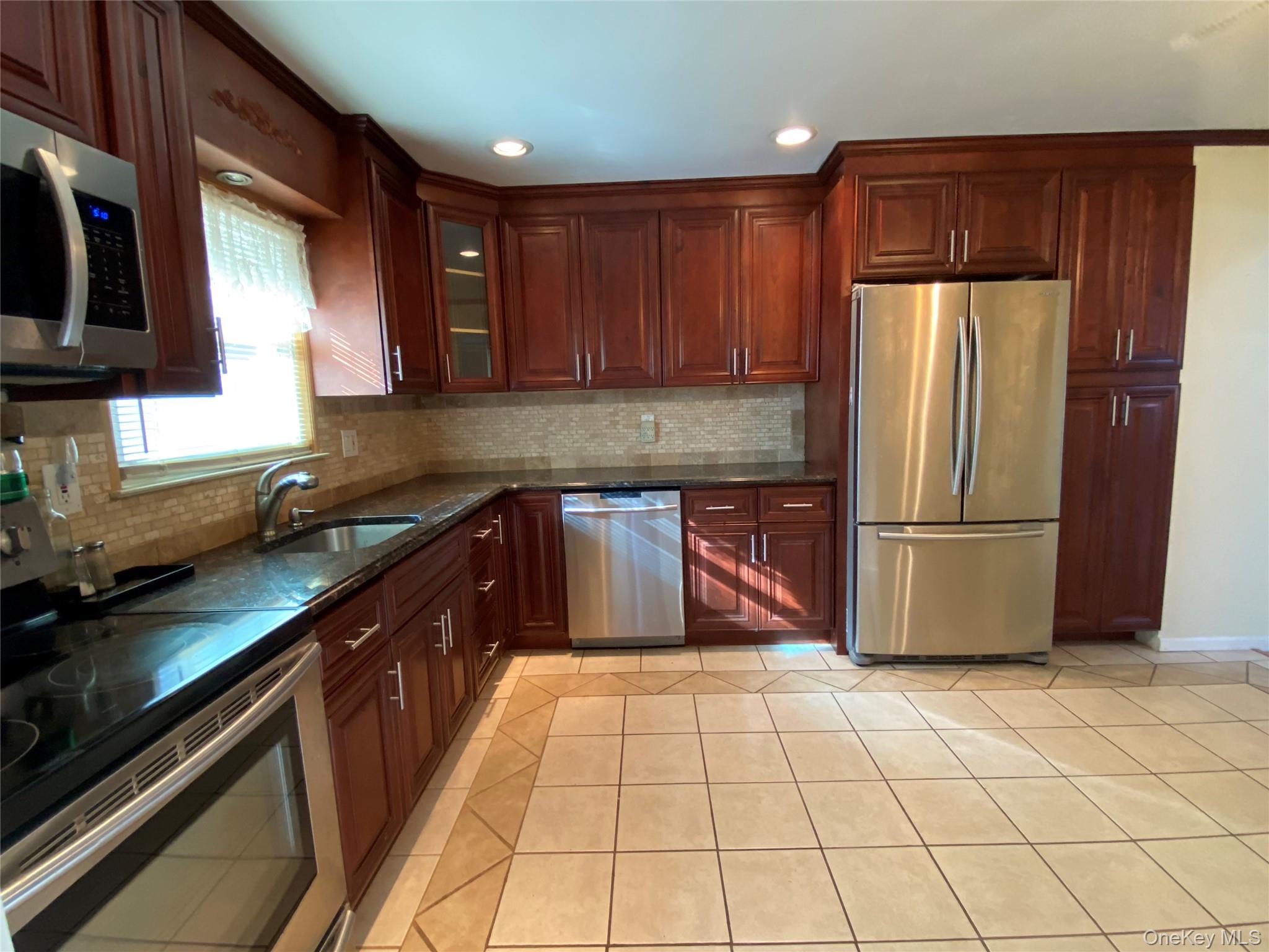 #17 photo, 236 Woodhull Avenue, Port Jefferson Station , NY 11776