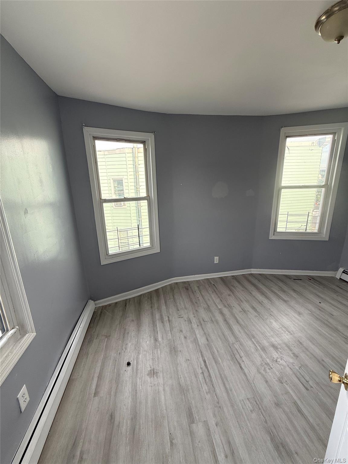 #18 photo, 2343 Gleason Avenue, ブロンクス区 Bronx , NY 10462