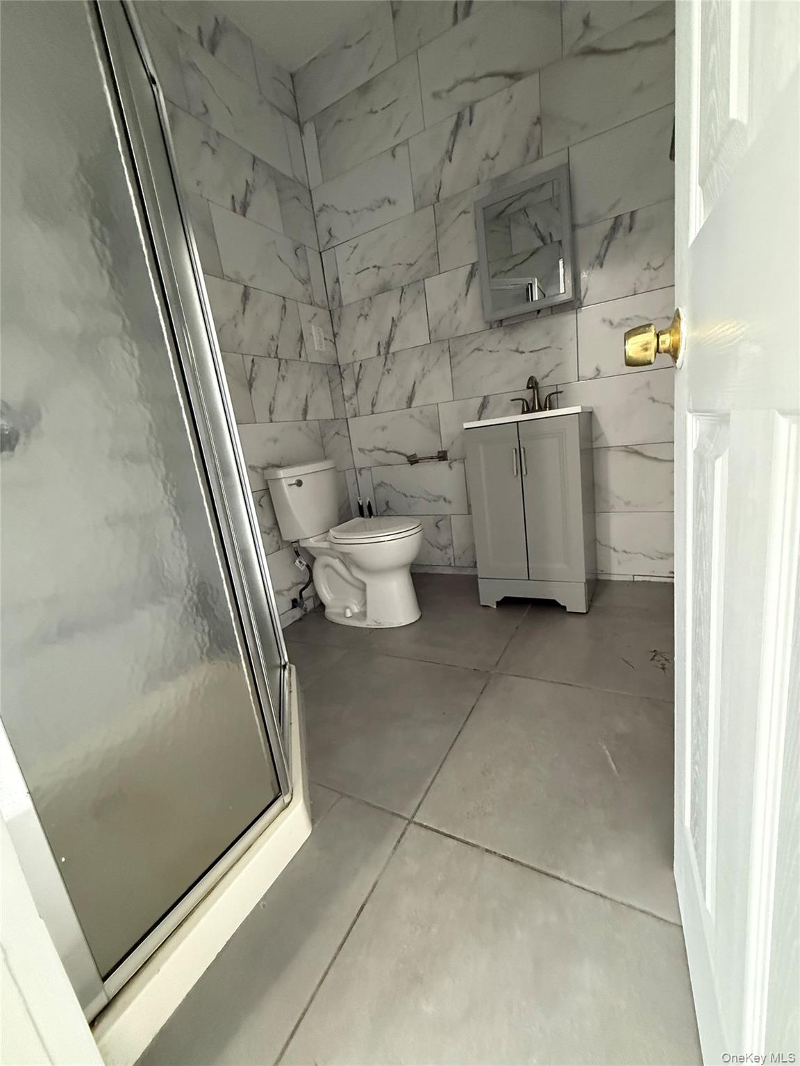 #9 photo, 2343 Gleason Avenue, ブロンクス区 Bronx , NY 10462