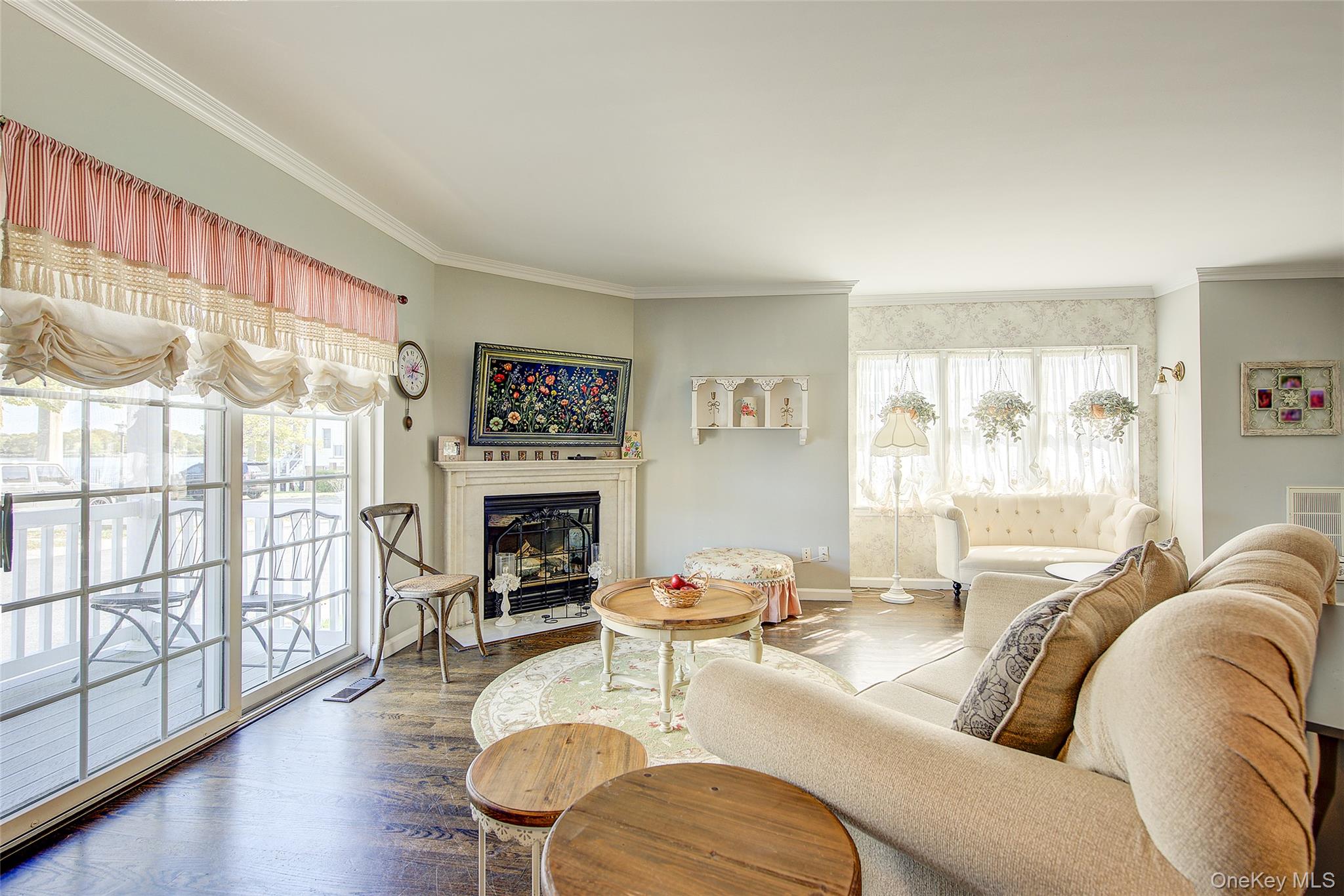 #12 photo, 168-03 Powells Cove Boulevard, Beechhurst , NY 11357