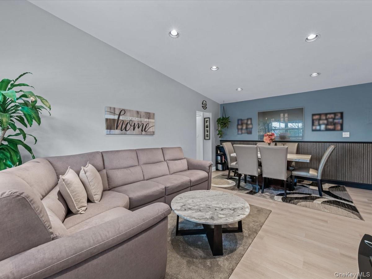 #7 photo, 4 Rose Street, Oceanside , NY 11572