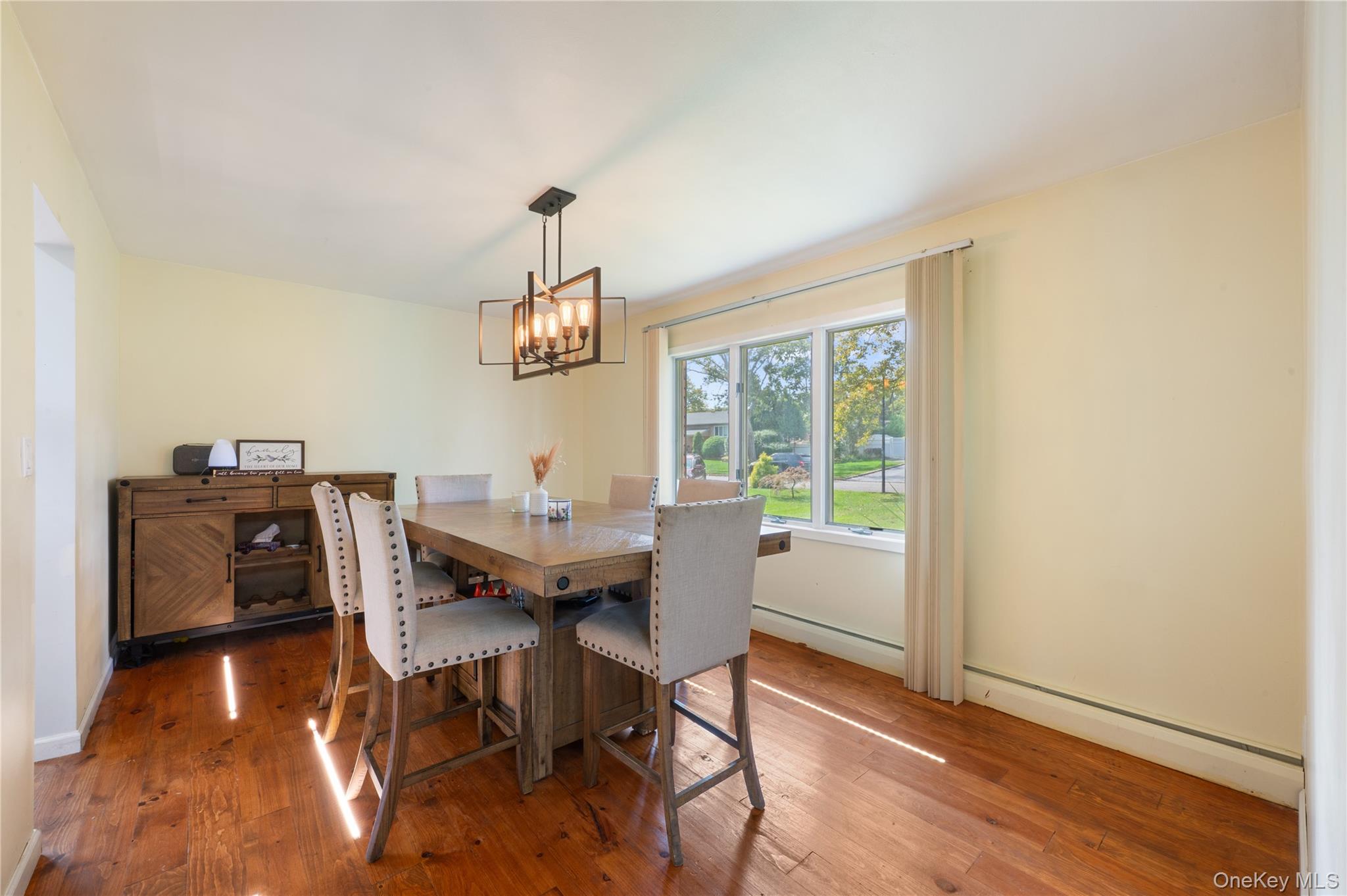 #5 photo, 5 Canterbury Drive, Coram , NY 11727