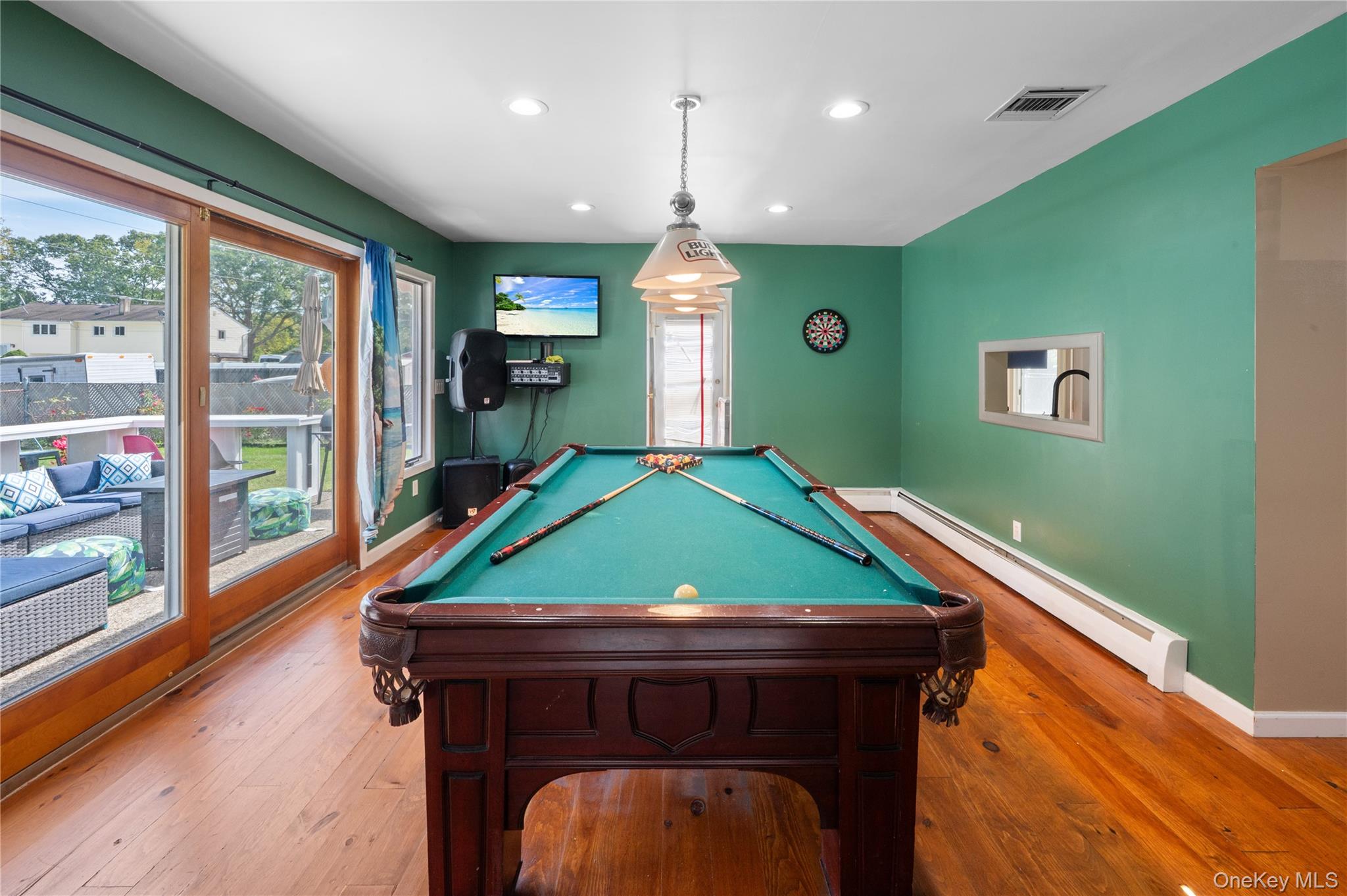 #8 photo, 5 Canterbury Drive, Coram , NY 11727