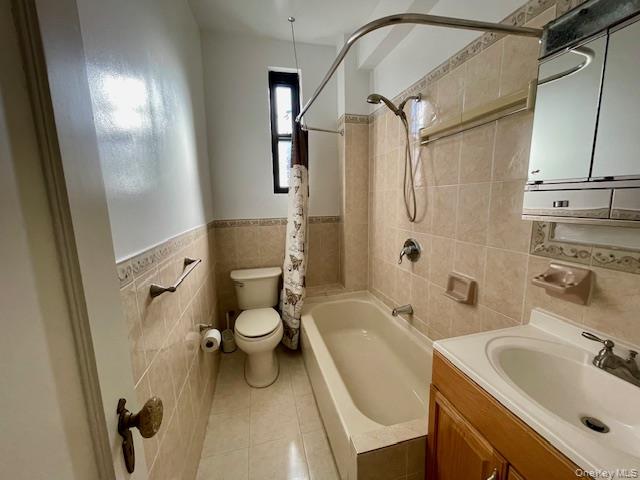 #8 photo, 35-34 84th Street, クイーンズ区 Jackson Heights , NY 11372