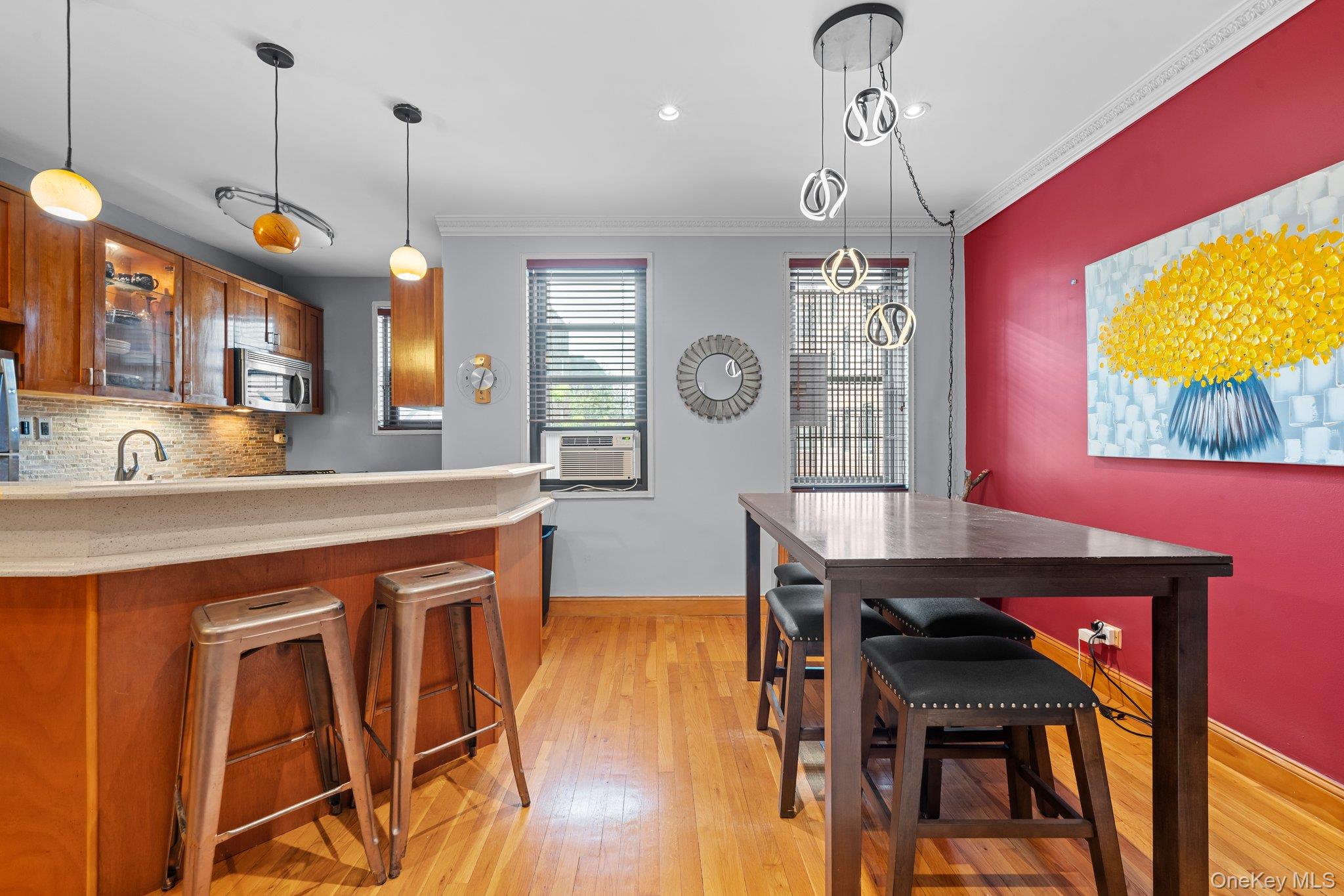 #6 photo, 69-60 108th Street, Forest Hills , NY 11375