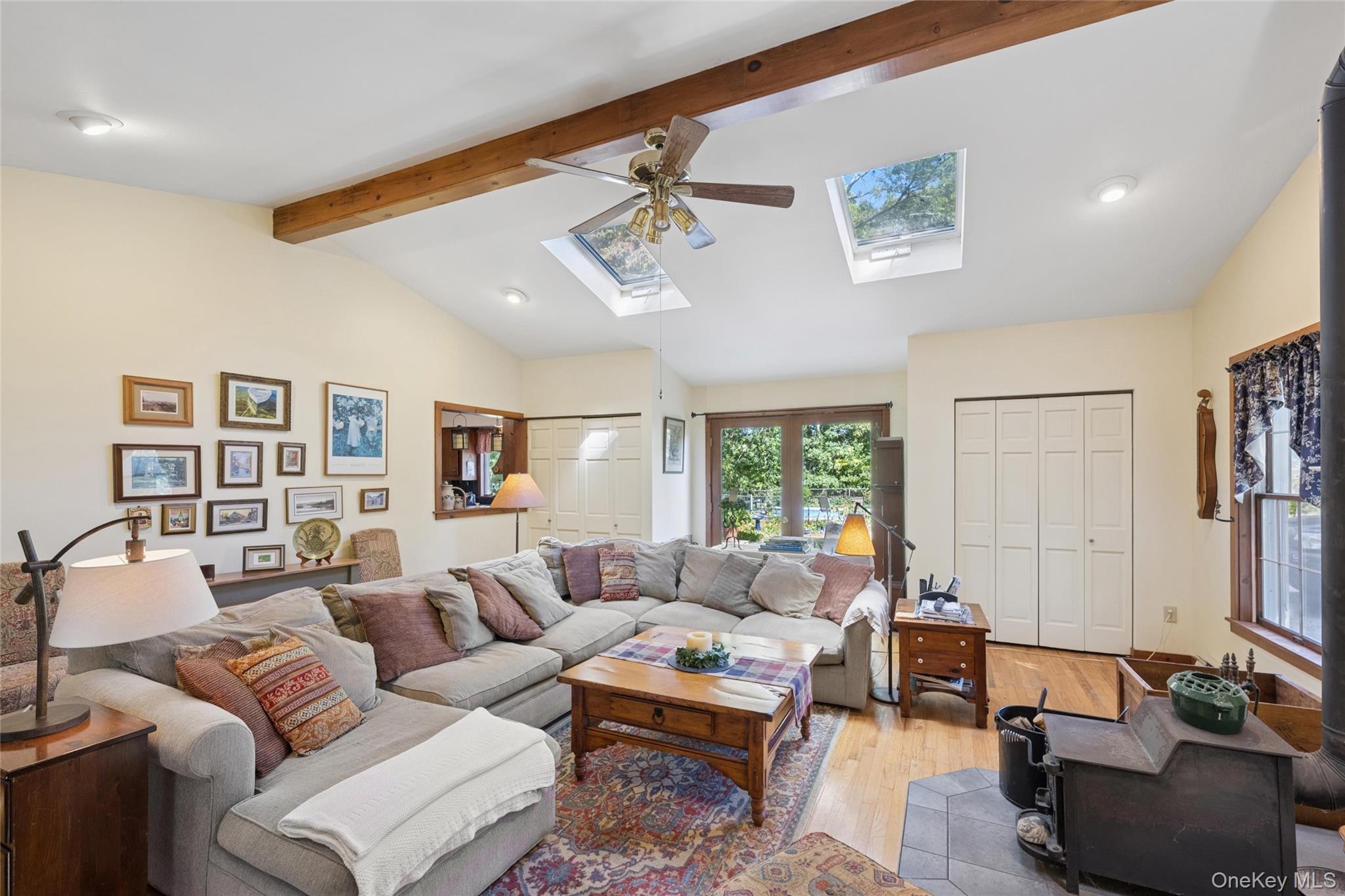 #18 photo, 1420 Laurelwood Drive, Laurel , NY 11948