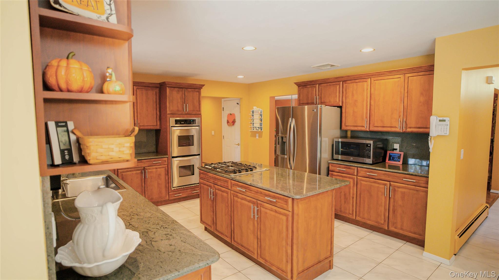 #13 photo, 62 Burton Lane, Commack , NY 11725