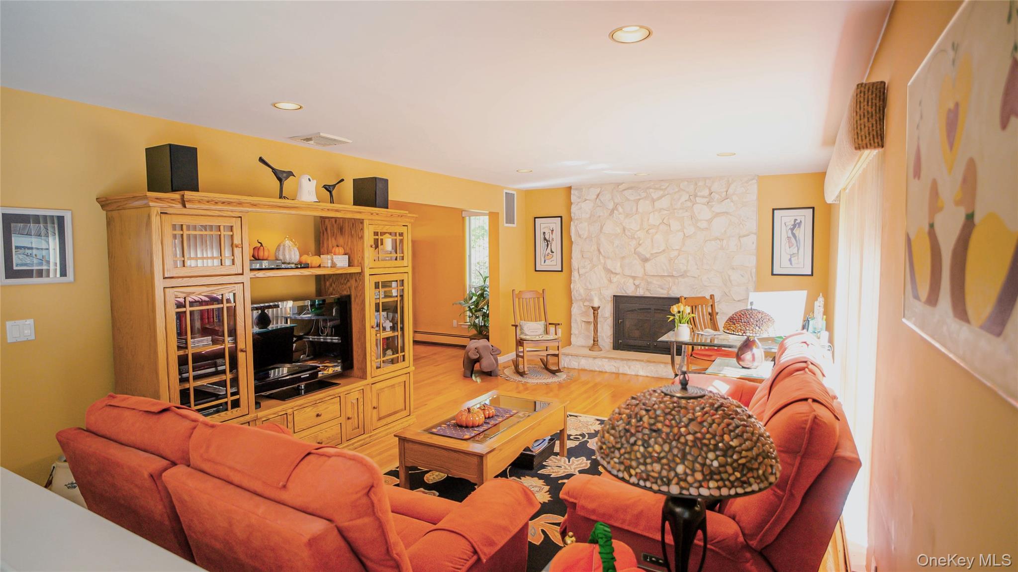 #18 photo, 62 Burton Lane, Commack , NY 11725