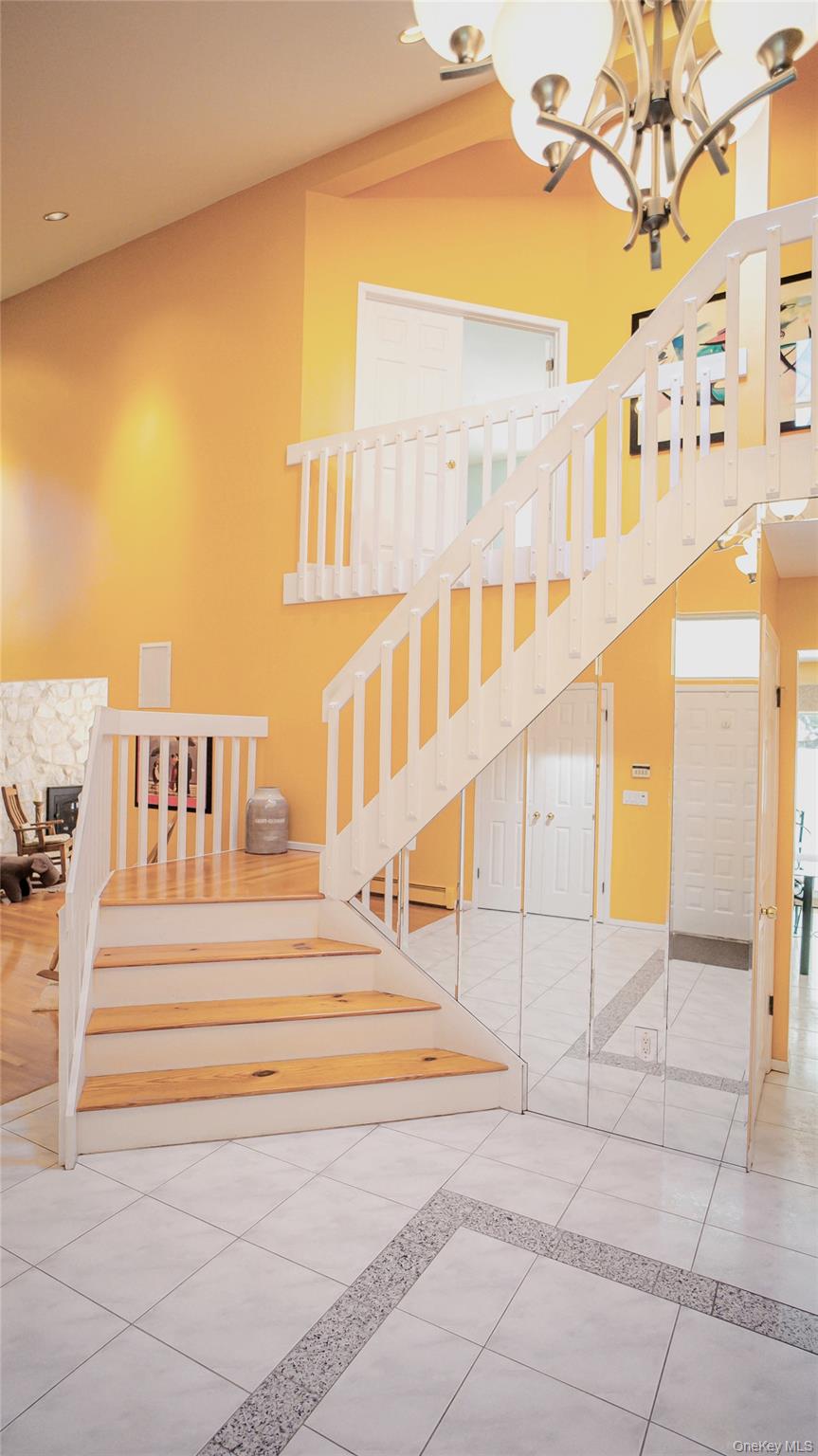 #7 photo, 62 Burton Lane, Commack , NY 11725