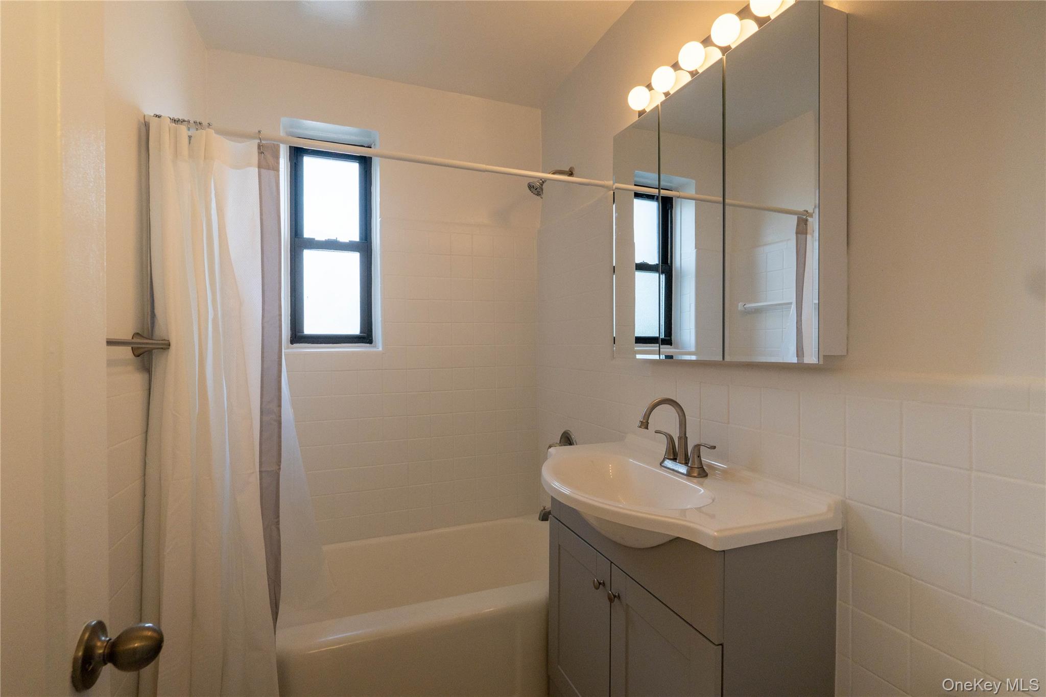 #14 photo, 170-06 Crocheron Avenue, Flushing , NY 11358