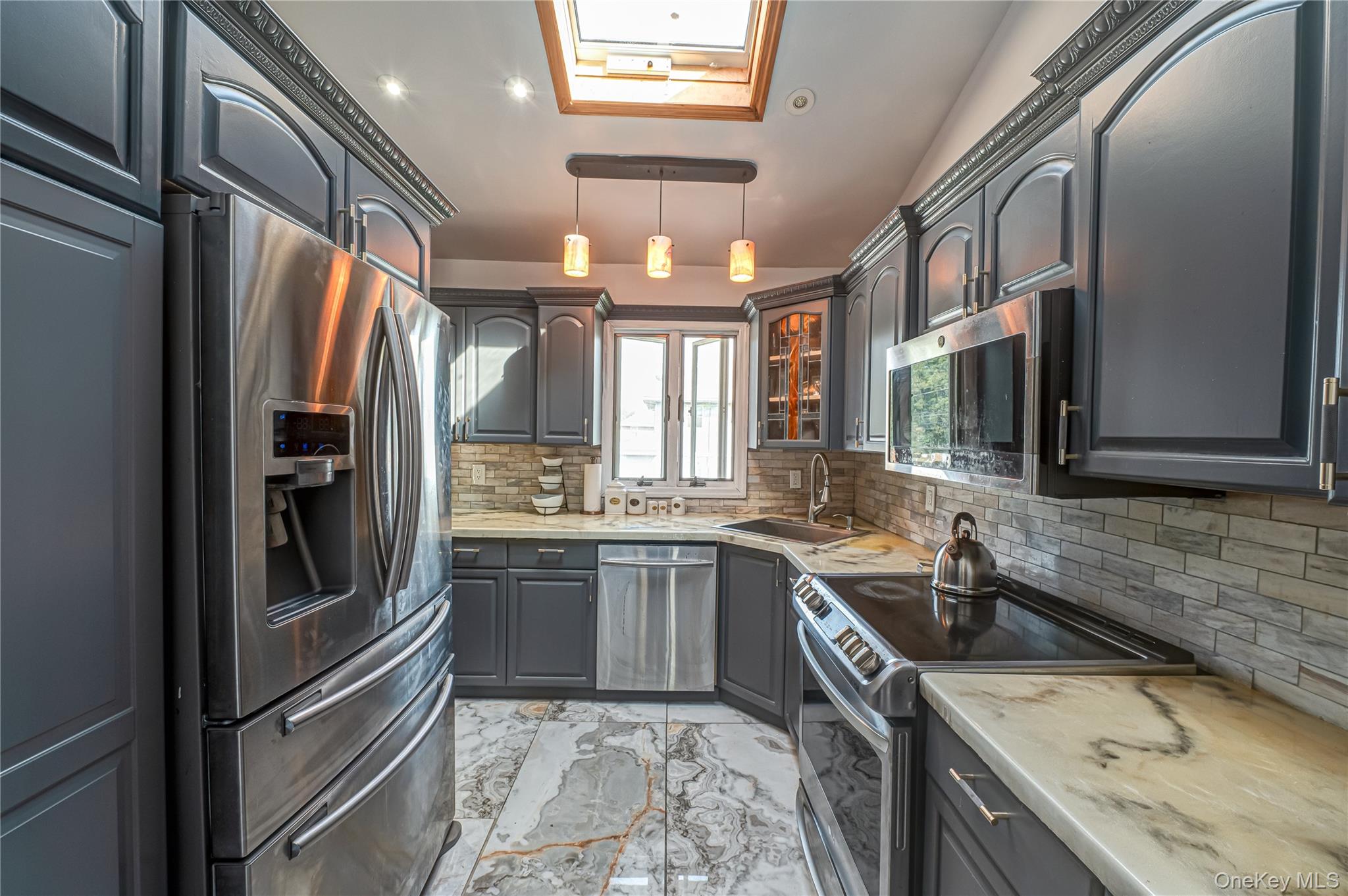 #9 photo, 1 Buchanan Avenue, Wheatley Heights , NY 11798