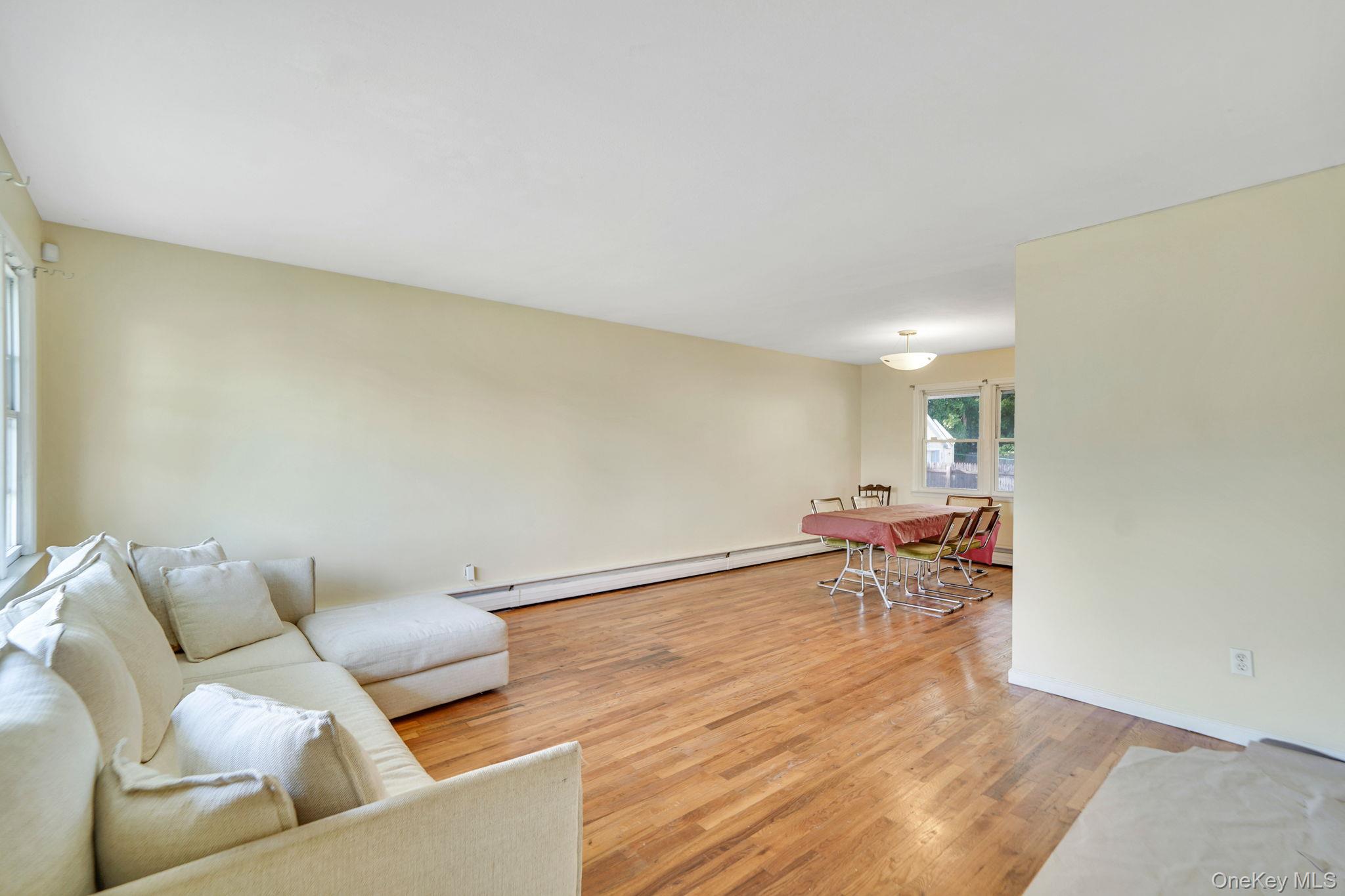 #2 photo, 3 Radburn Lane, Port Jefferson Station , NY 11776