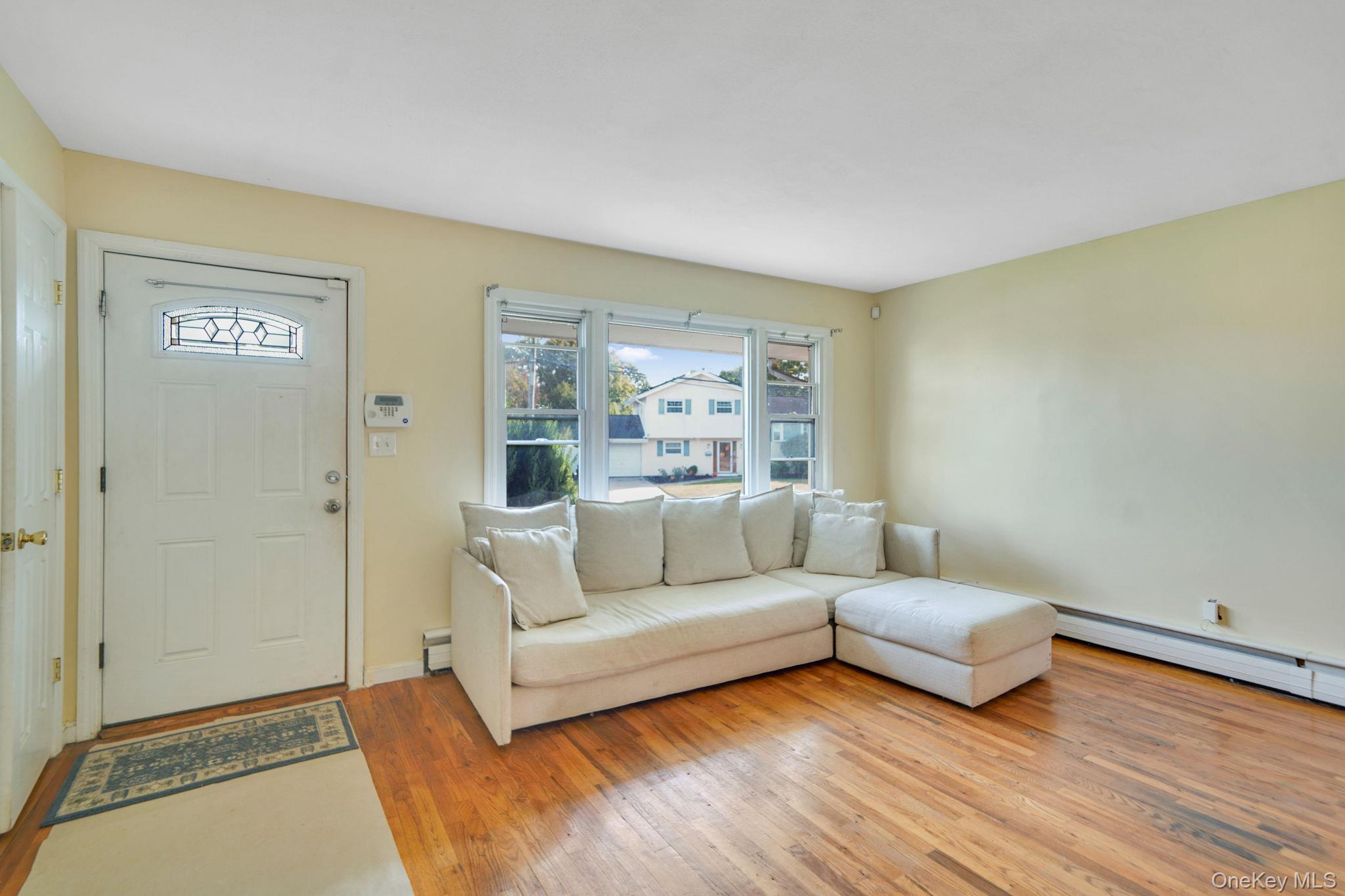 #3 photo, 3 Radburn Lane, Port Jefferson Station , NY 11776