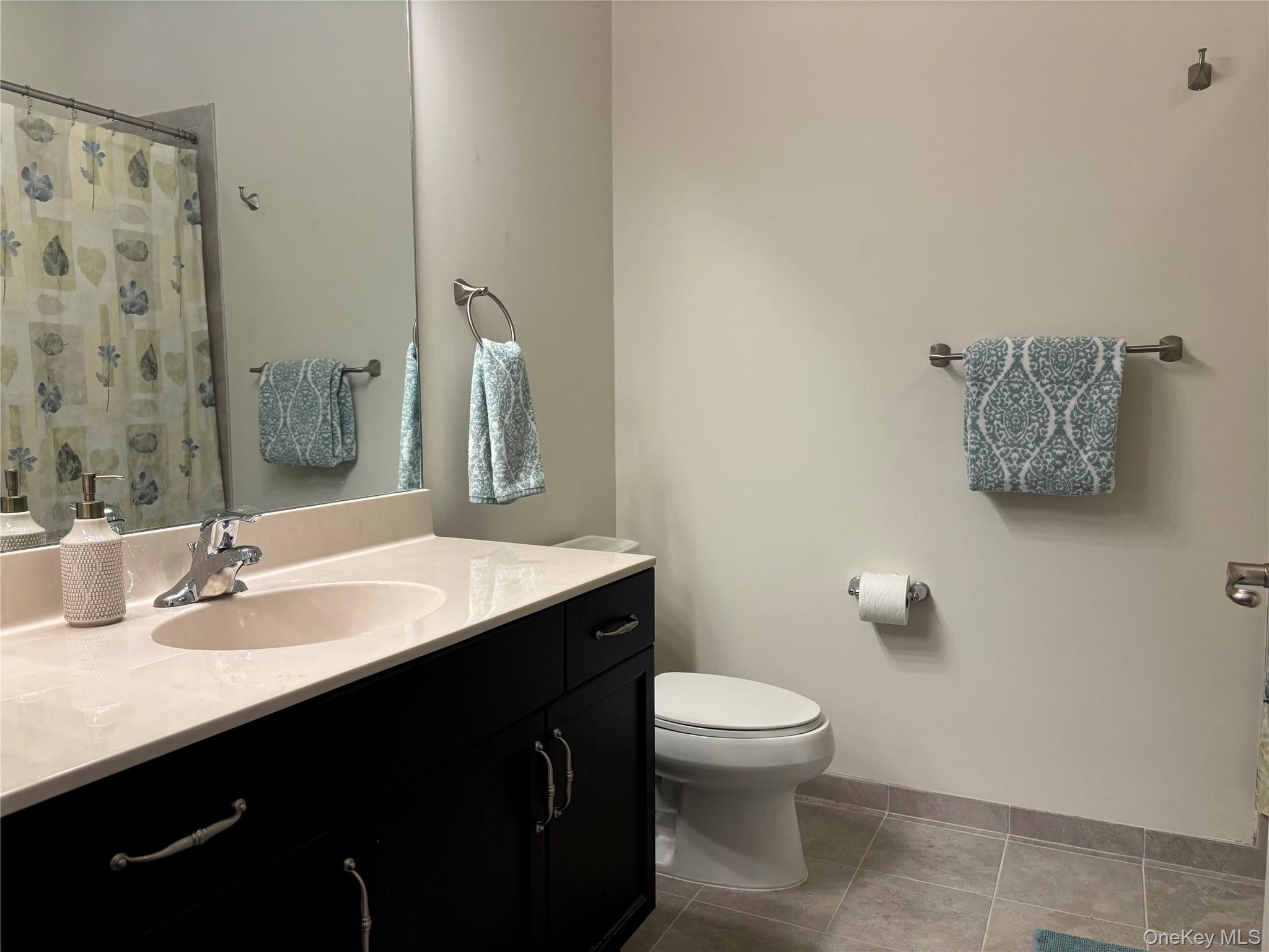 #17 photo, 41 Greentree Court, Shirley , NY 11967