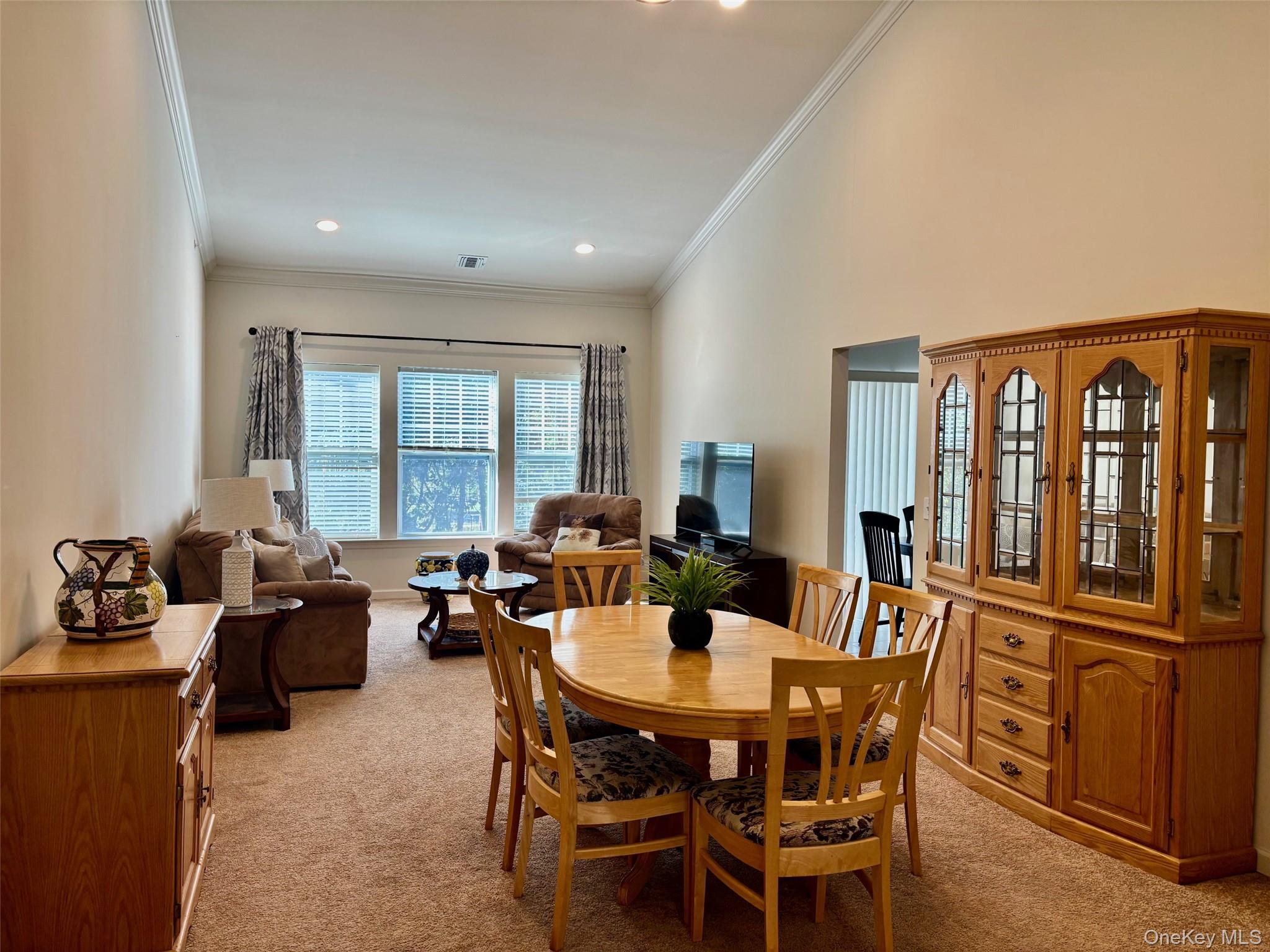 #7 photo, 41 Greentree Court, Shirley , NY 11967