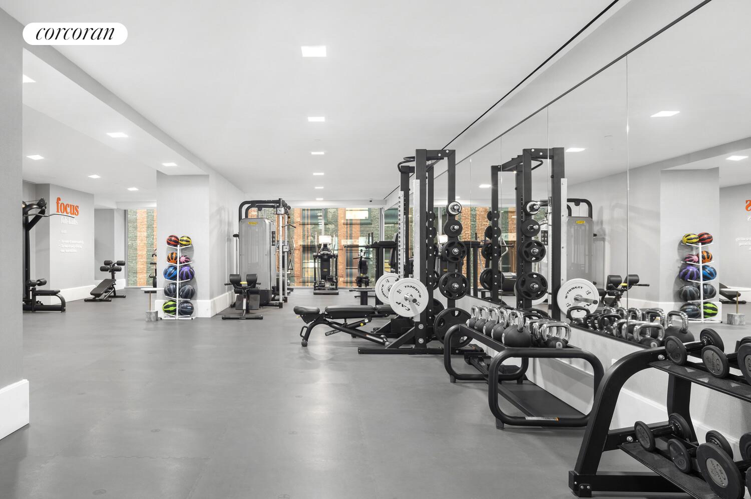 #12 photo, 45 E 22ND Street, Flatiron , NY 10010