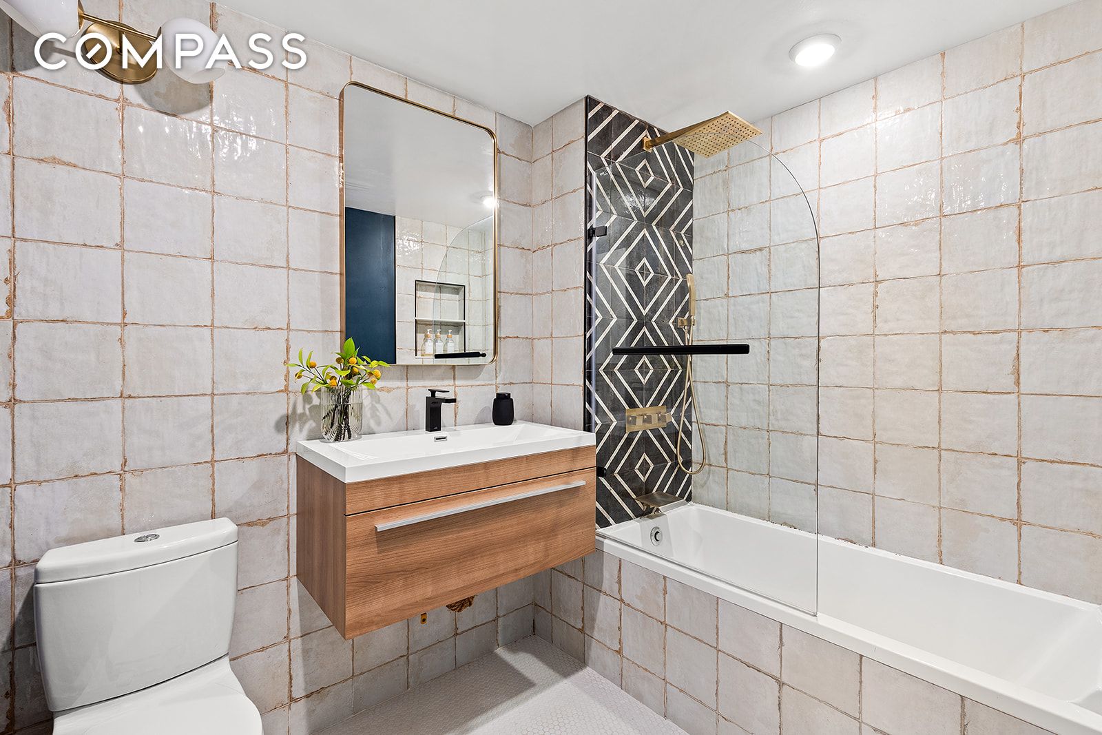 #9 photo, 305 Cooper Street, ブルックリン区 Bushwick , NY 11237