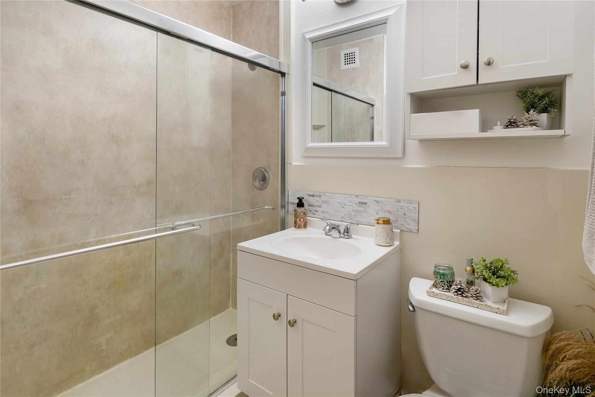 #10 photo, 2621 Palisade Avenue, Bronx , NY 10463