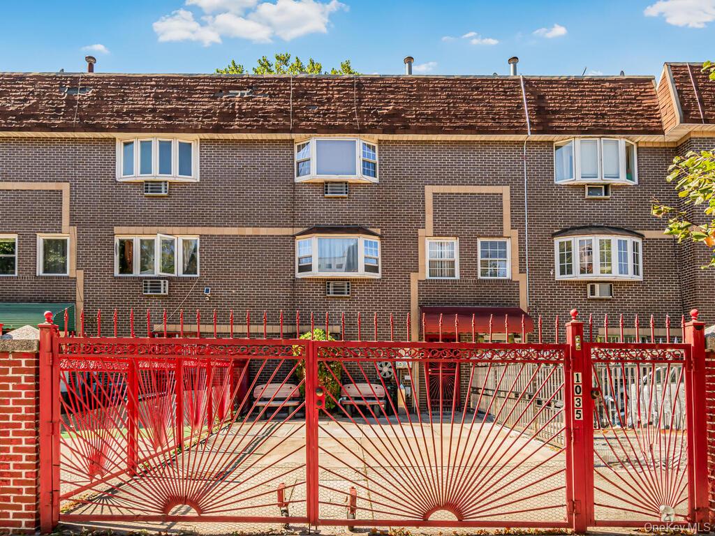 #1 photo, 1035 Bryant Avenue, Bronx , NY 10459