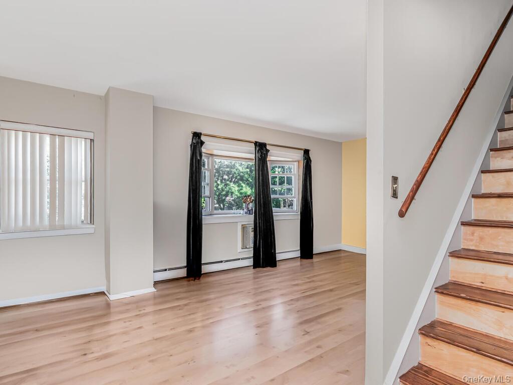 #6 photo, 1035 Bryant Avenue, Bronx , NY 10459