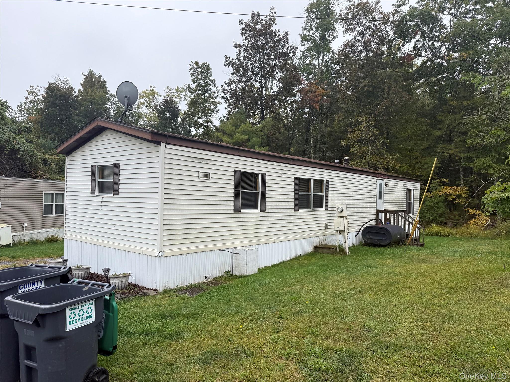 #1 photo, 28 Orsland Lane, Hurley , NY 12491