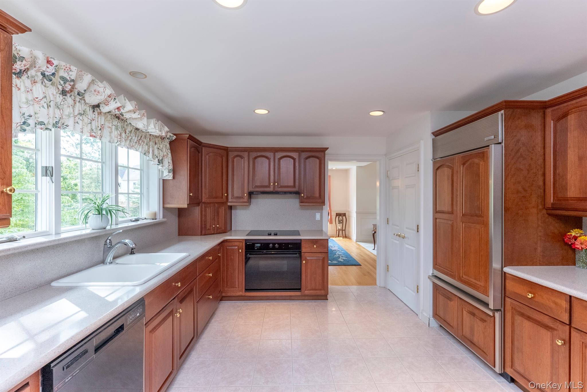 #13 photo, 25 Alison Court, Kingston , NY 12401