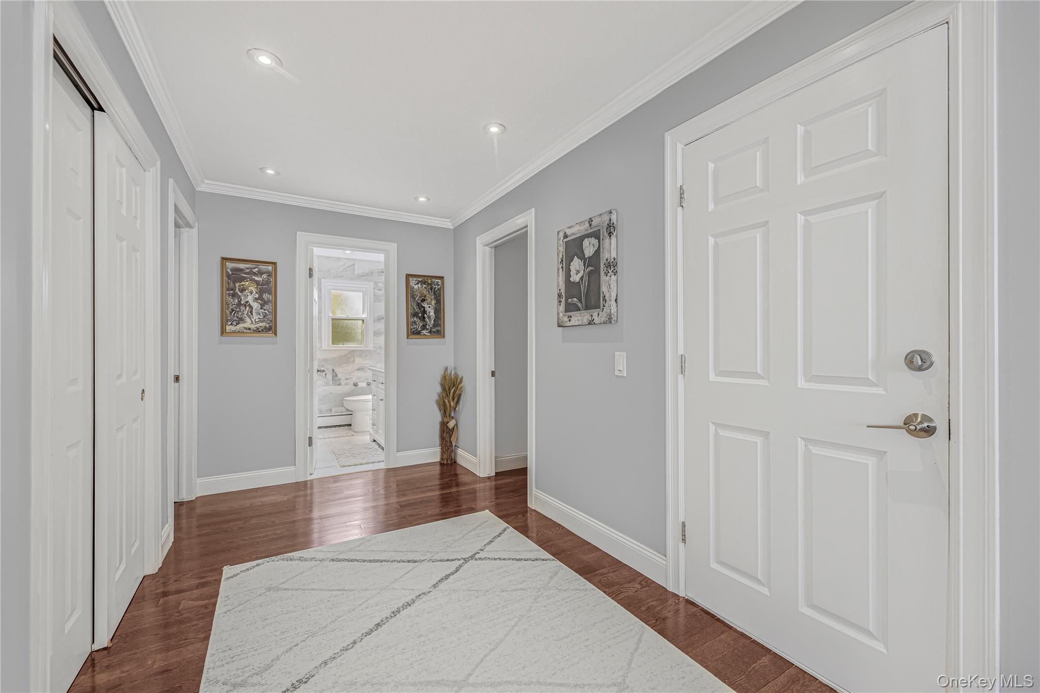 #4 photo, 2 Bryn Mawr Place, Yonkers , NY 10701