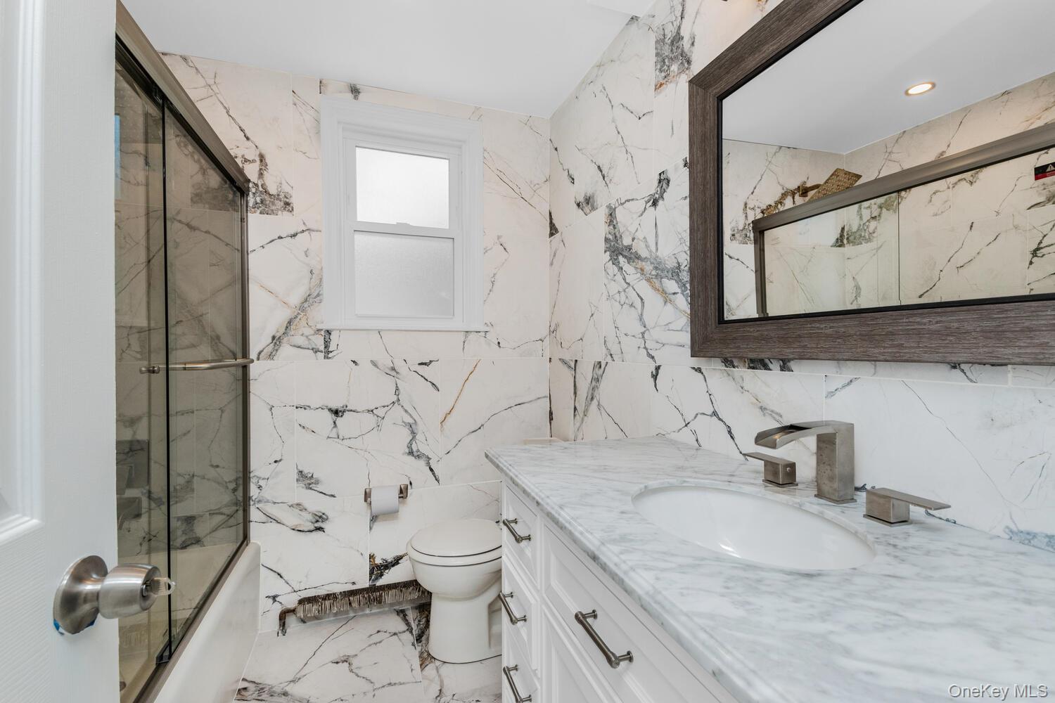 #3 photo, 2 Bryn Mawr Place, Yonkers , NY 10701