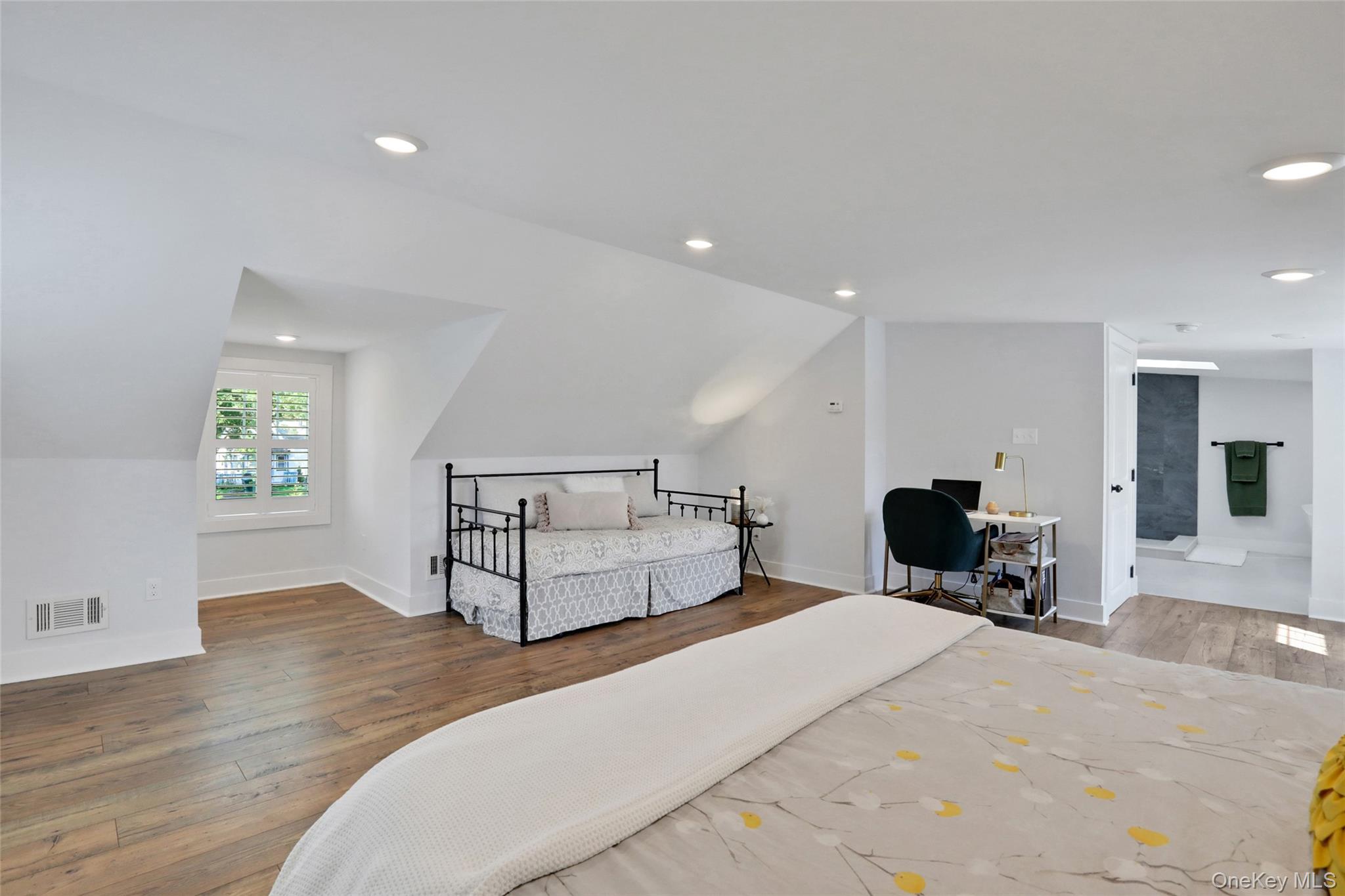 #20 photo, 2481 Bruynswick Road, Wallkill , NY 12589