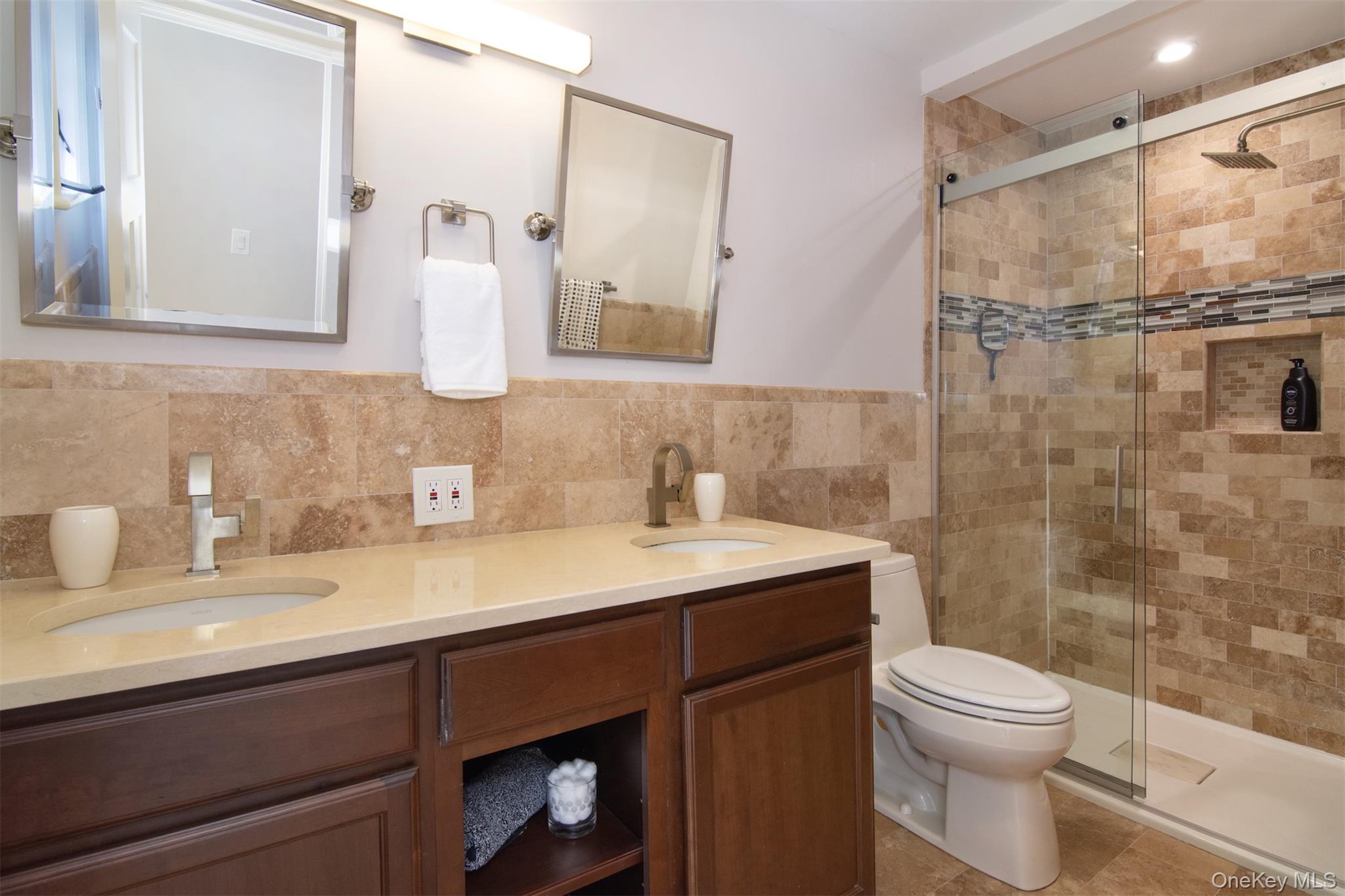 #15 photo, 27 Hawthorne Way, Hartsdale , NY 10530