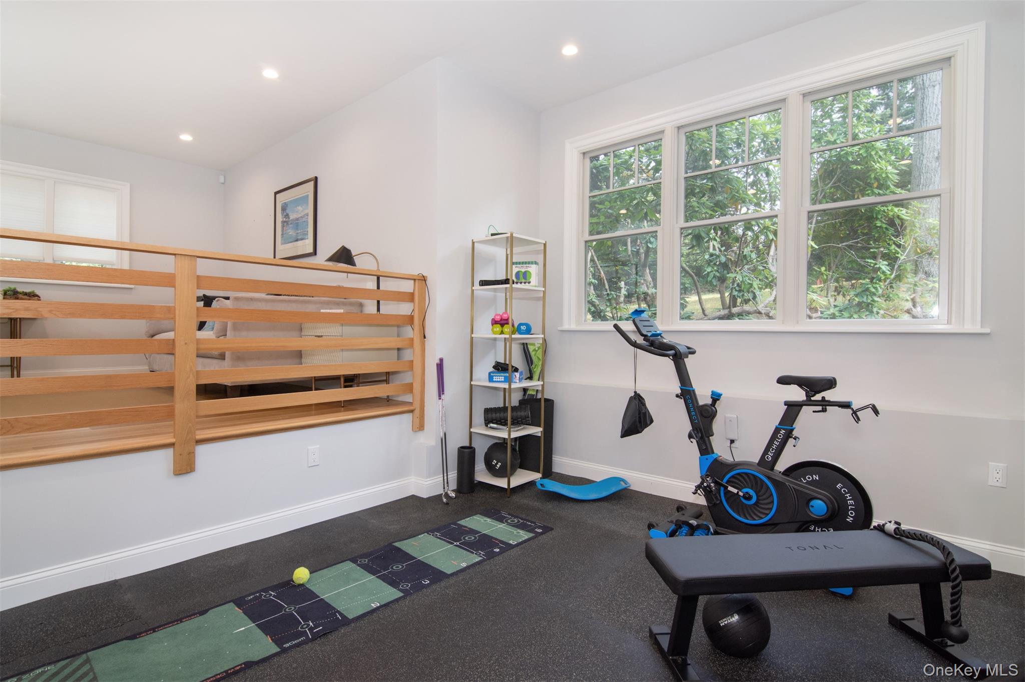 #20 photo, 27 Hawthorne Way, Hartsdale , NY 10530