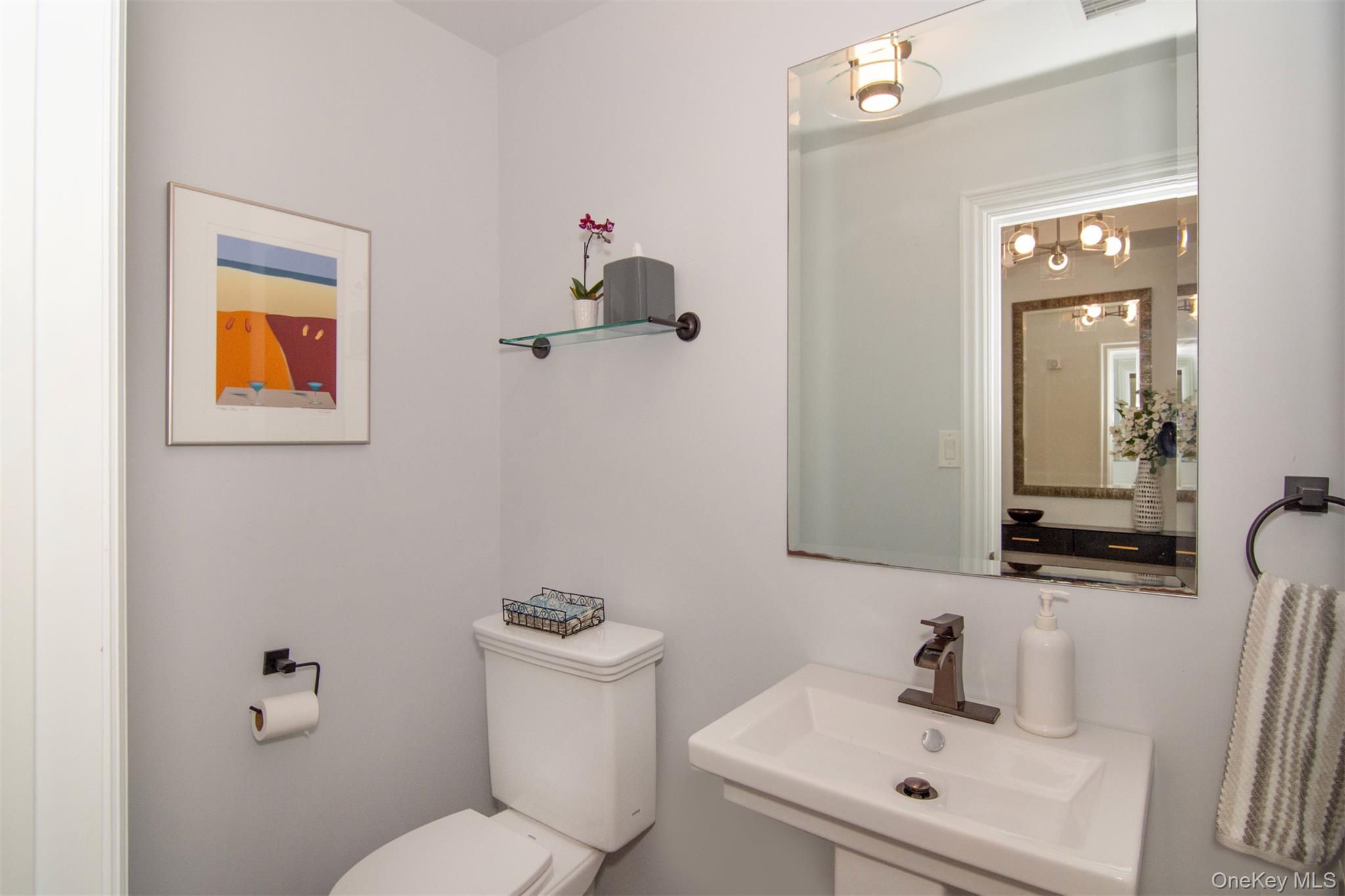 #5 photo, 27 Hawthorne Way, Hartsdale , NY 10530