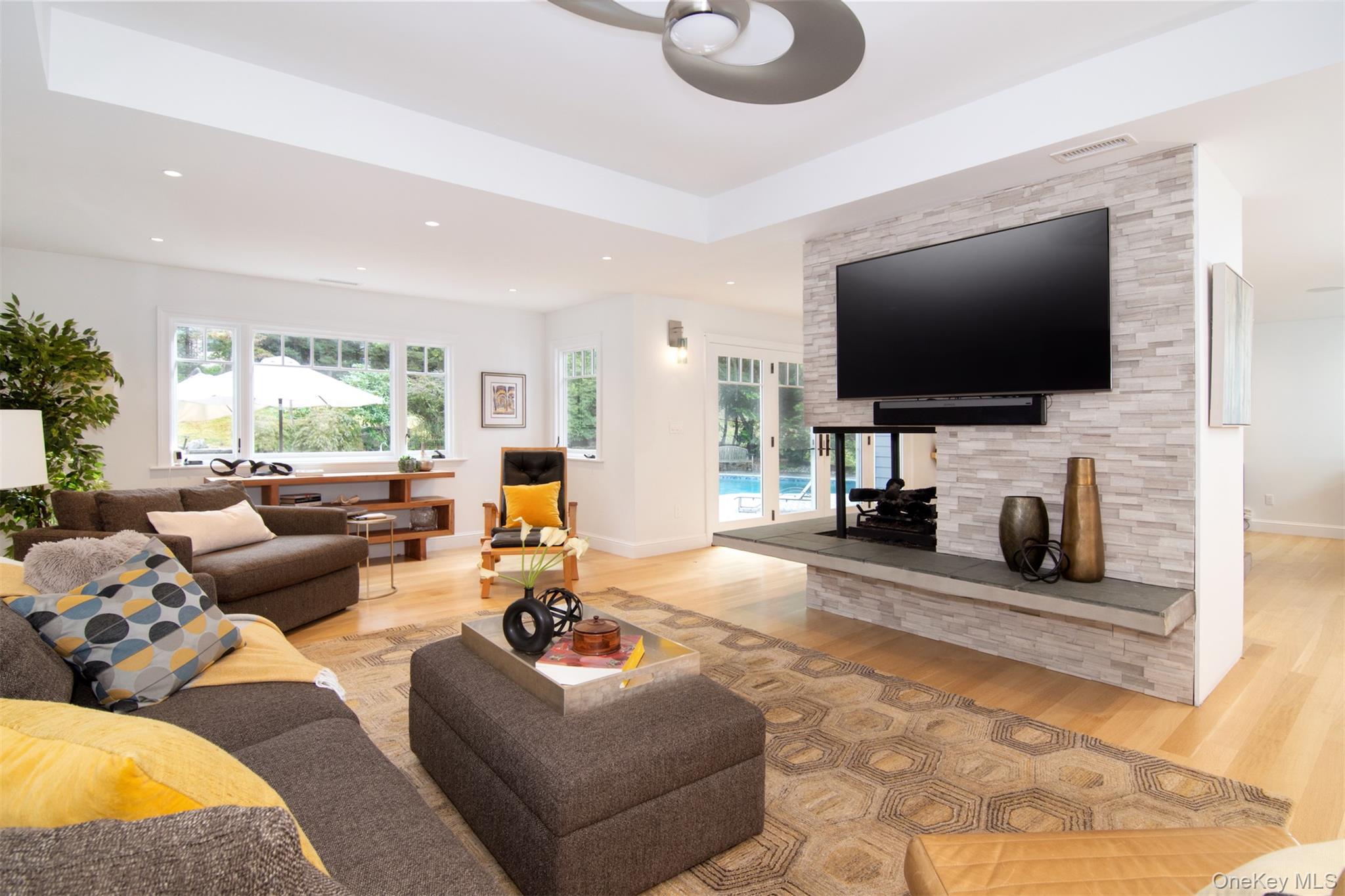 #6 photo, 27 Hawthorne Way, Hartsdale , NY 10530