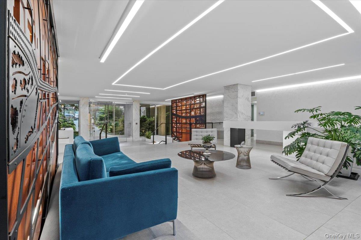 #14 photo, 800 Grand Concourse, Bronx , NY 10451