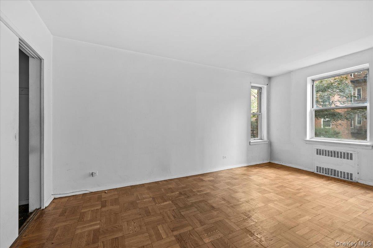 #9 photo, 800 Grand Concourse, Bronx , NY 10451