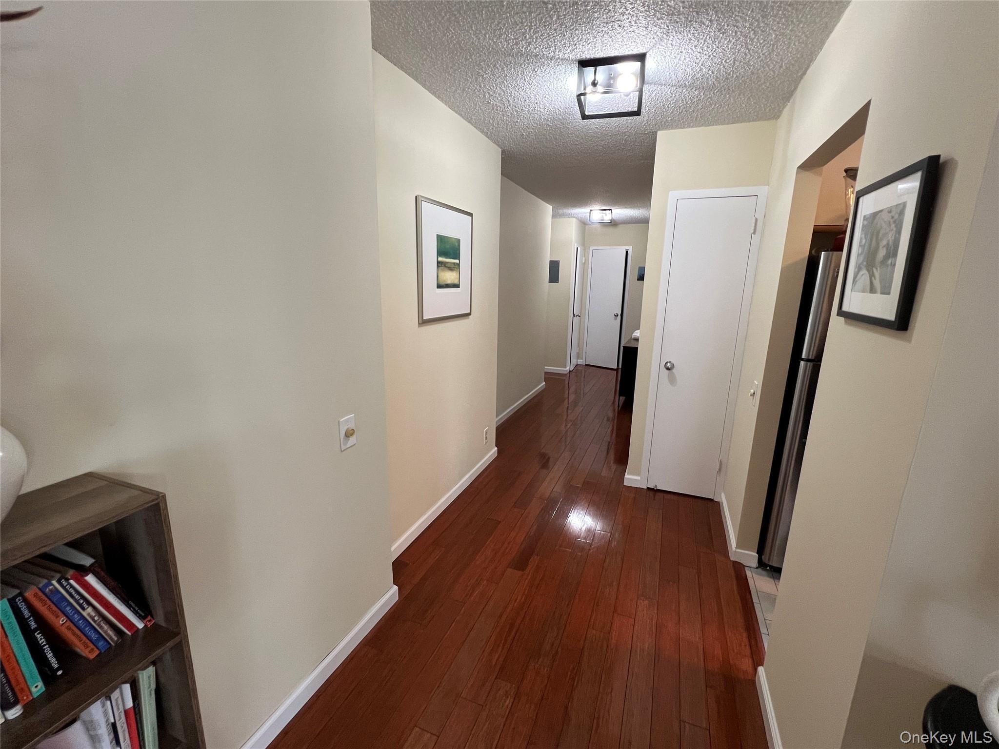 #9 photo, 10 Cottage Place, White Plains , NY 10601