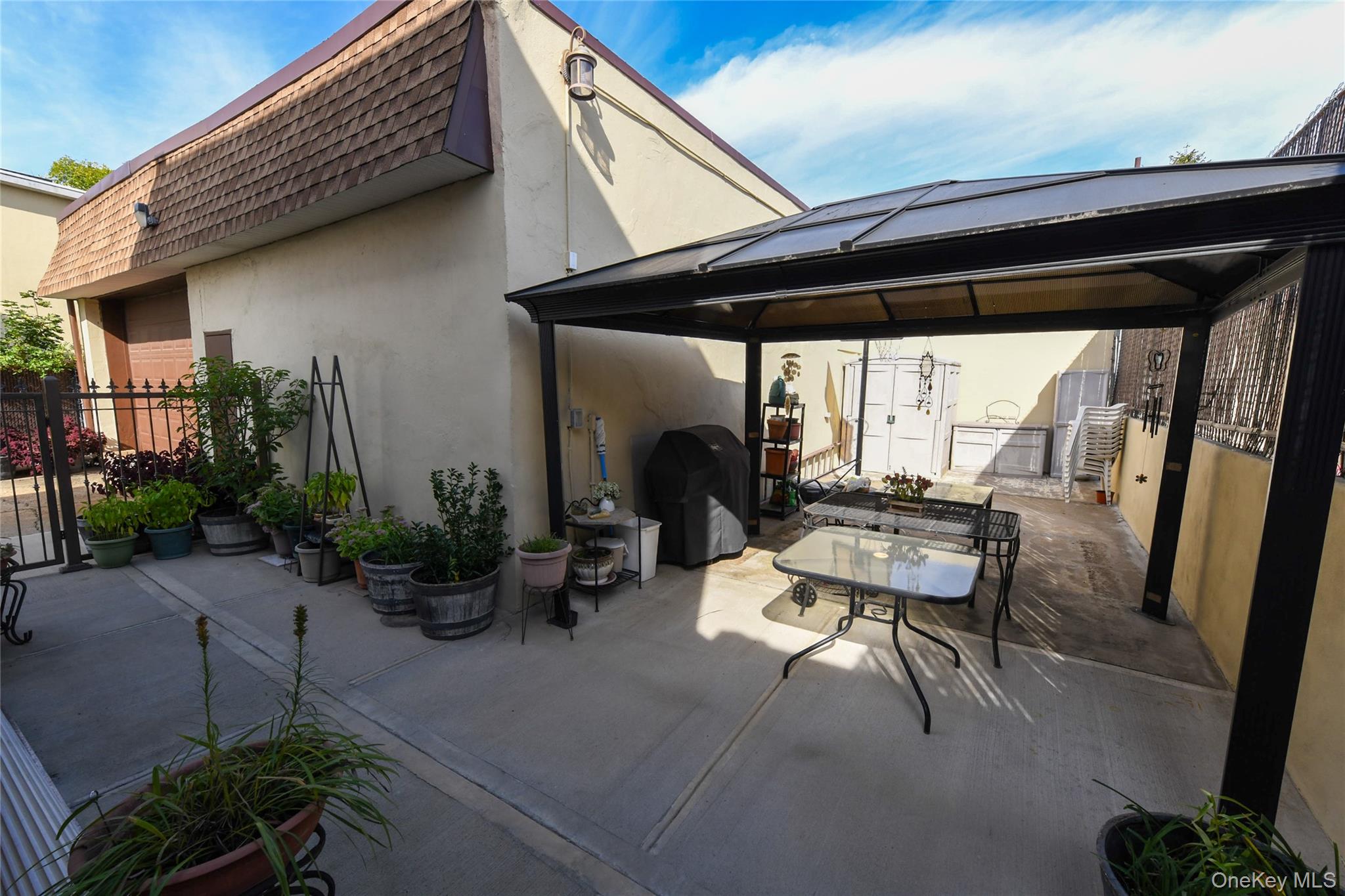 #7 photo, 10109 97th Avenue, Ozone Park , NY 11416