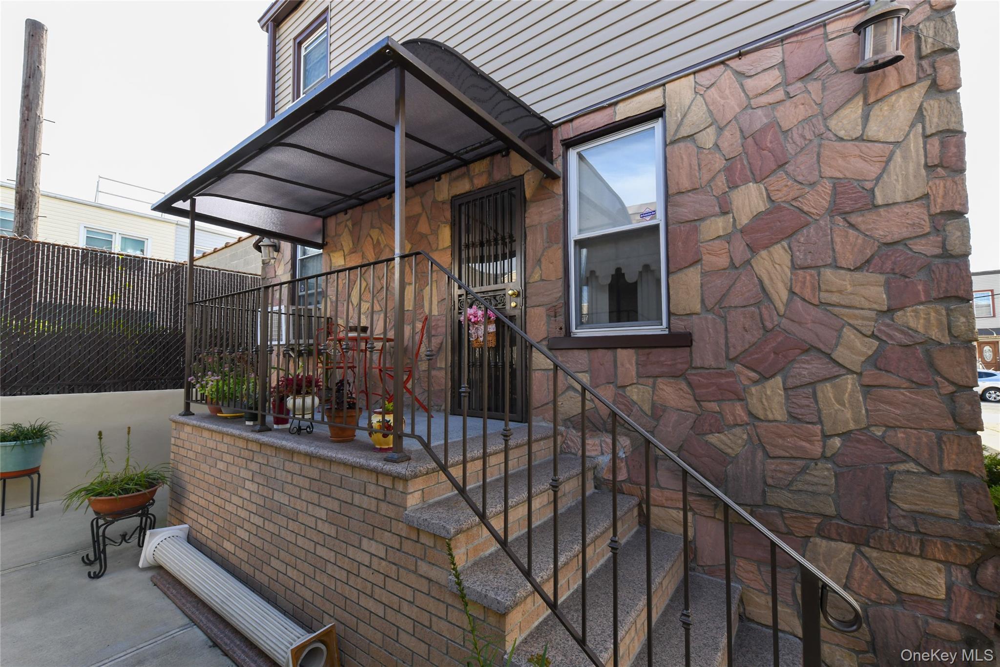 #9 photo, 10109 97th Avenue, Ozone Park , NY 11416