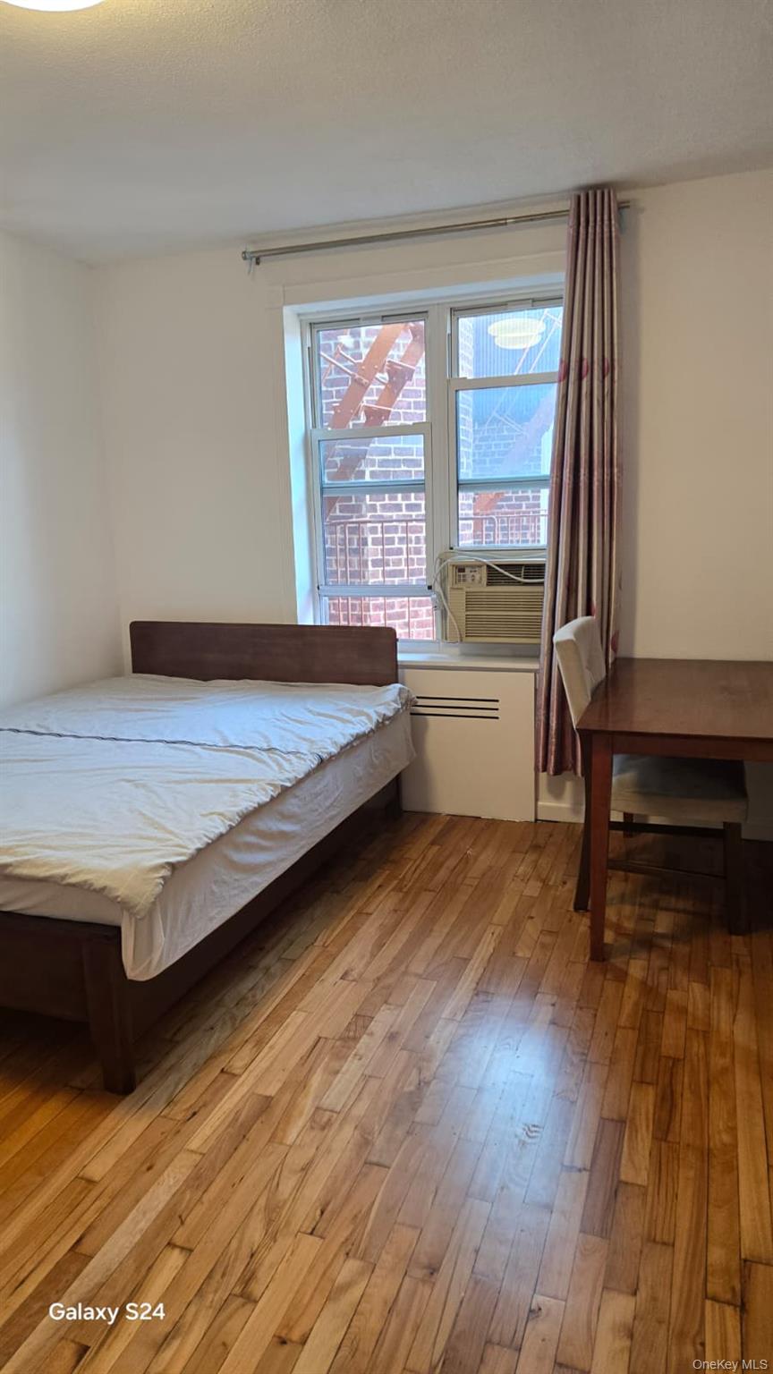 #14 photo, 33-16 82 Street, クイーンズ区 Jackson Heights , NY 11372