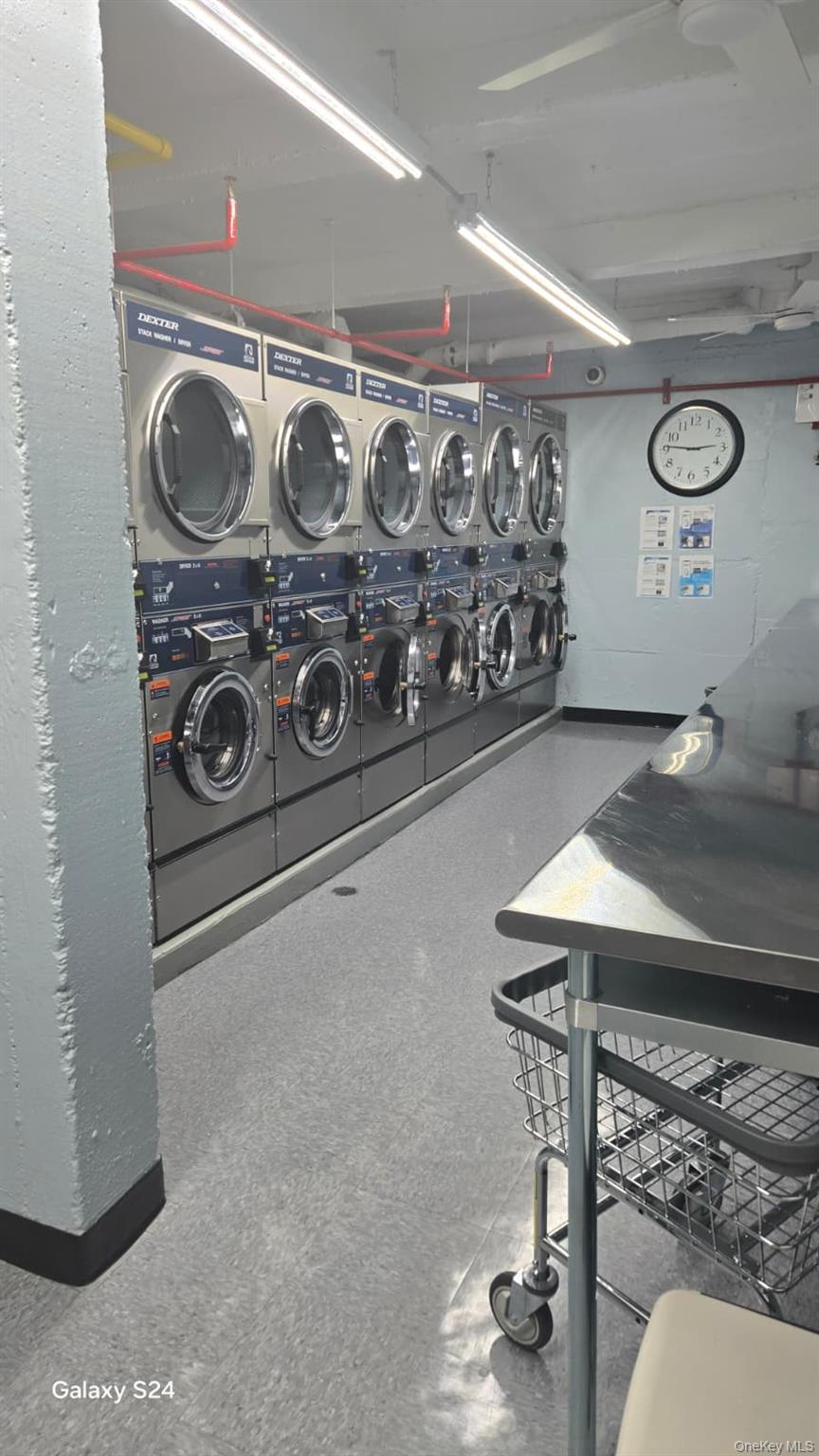 #19 photo, 33-16 82 Street, クイーンズ区 Jackson Heights , NY 11372