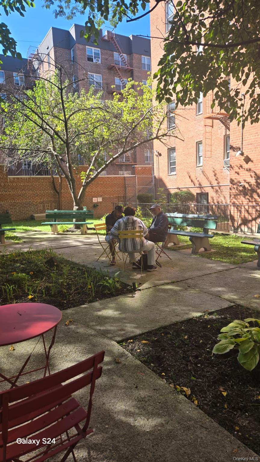 #20 photo, 33-16 82 Street, クイーンズ区 Jackson Heights , NY 11372