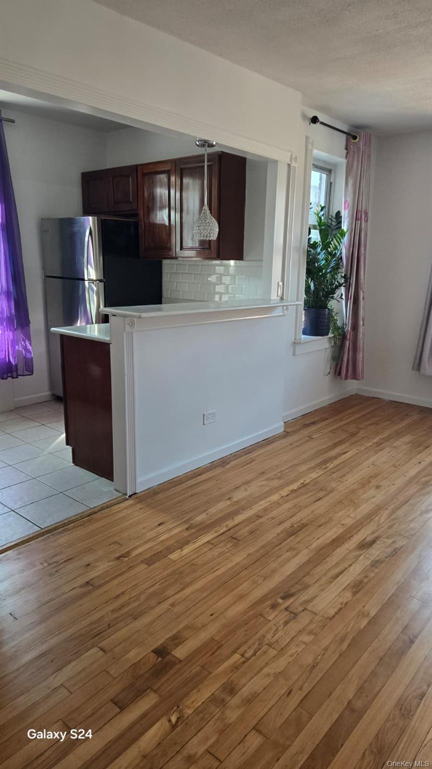 #3 photo, 33-16 82 Street, クイーンズ区 Jackson Heights , NY 11372