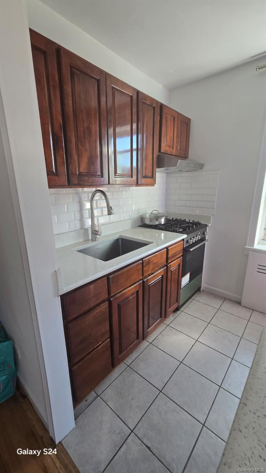 #5 photo, 33-16 82 Street, クイーンズ区 Jackson Heights , NY 11372