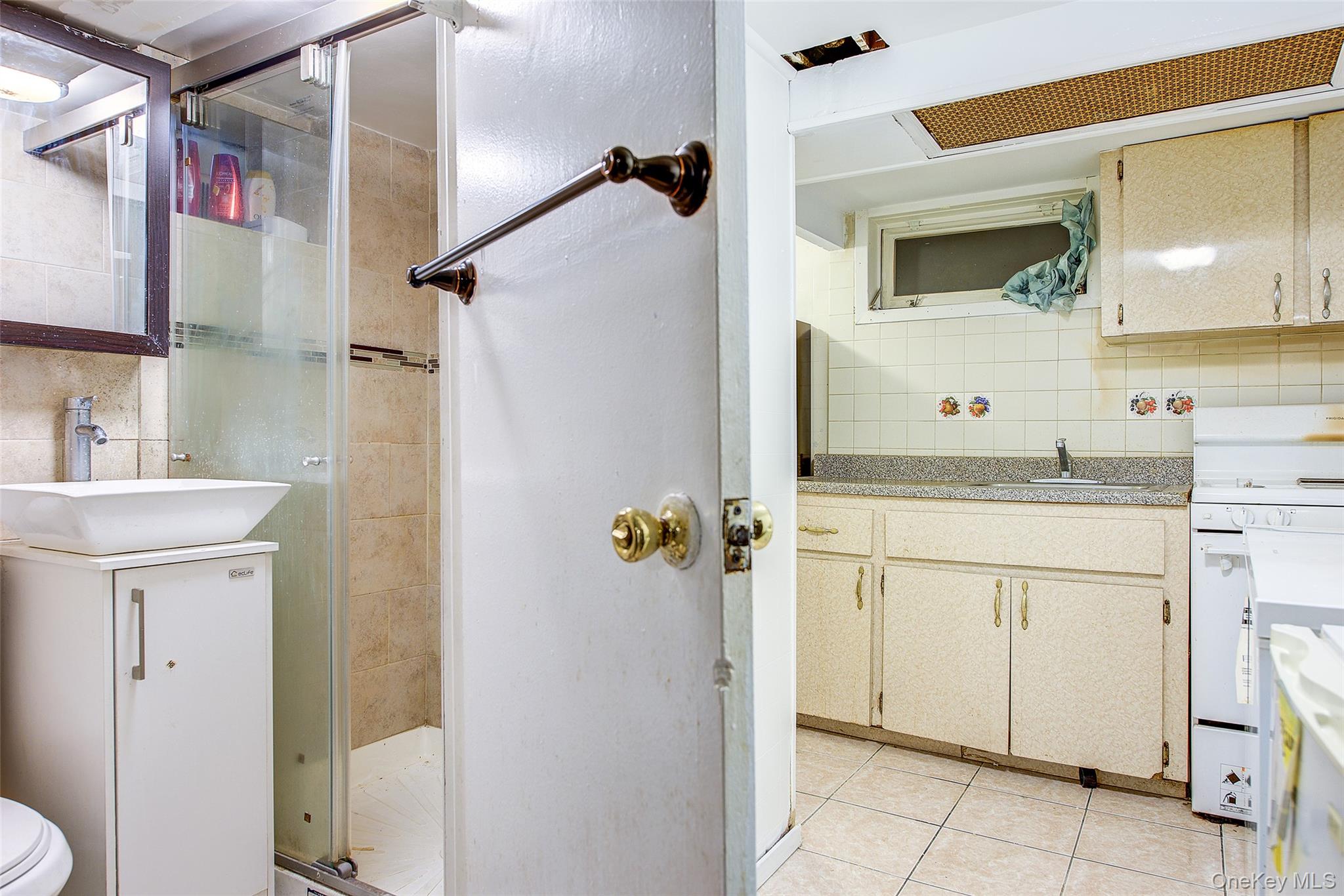 #20 photo, 85-54 148th Street, クイーンズ区 Briarwood , NY 11435