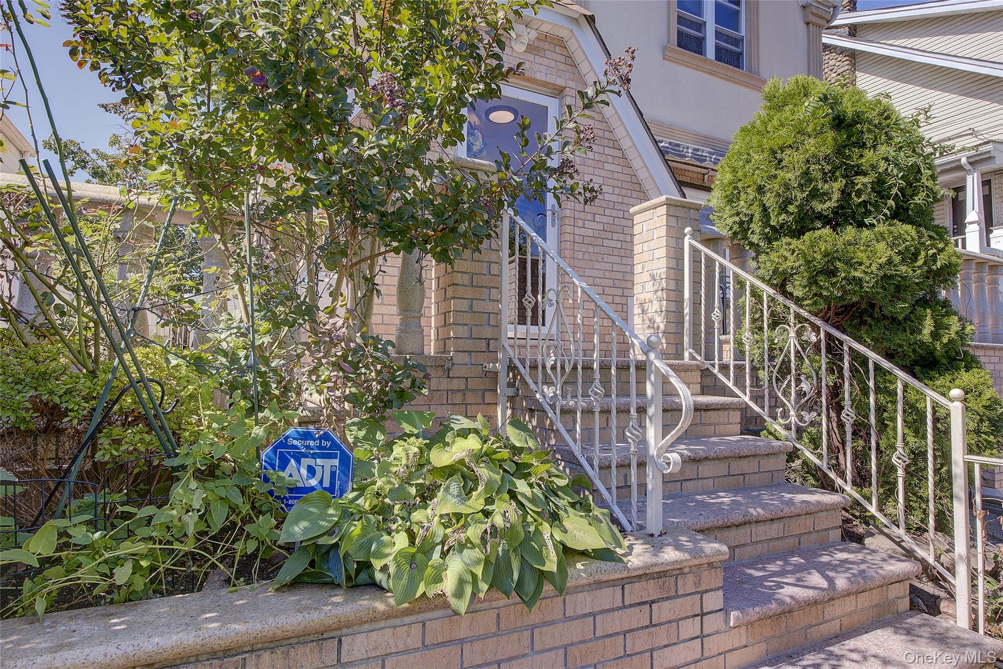 #3 photo, 85-54 148th Street, クイーンズ区 Briarwood , NY 11435