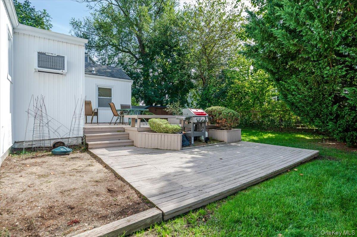 #20 photo, 3354 Knight Street, Oceanside , NY 11572