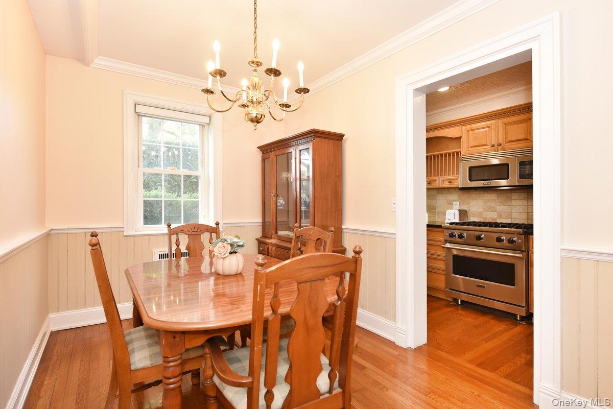 #12 photo, 106 S Village Avenue, ナッソー郡 Rockville Centre , NY 11572