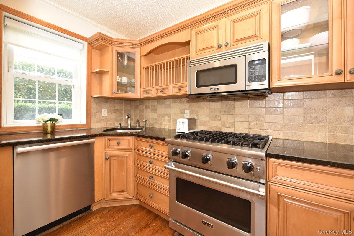 #14 photo, 106 S Village Avenue, ナッソー郡 Rockville Centre , NY 11572